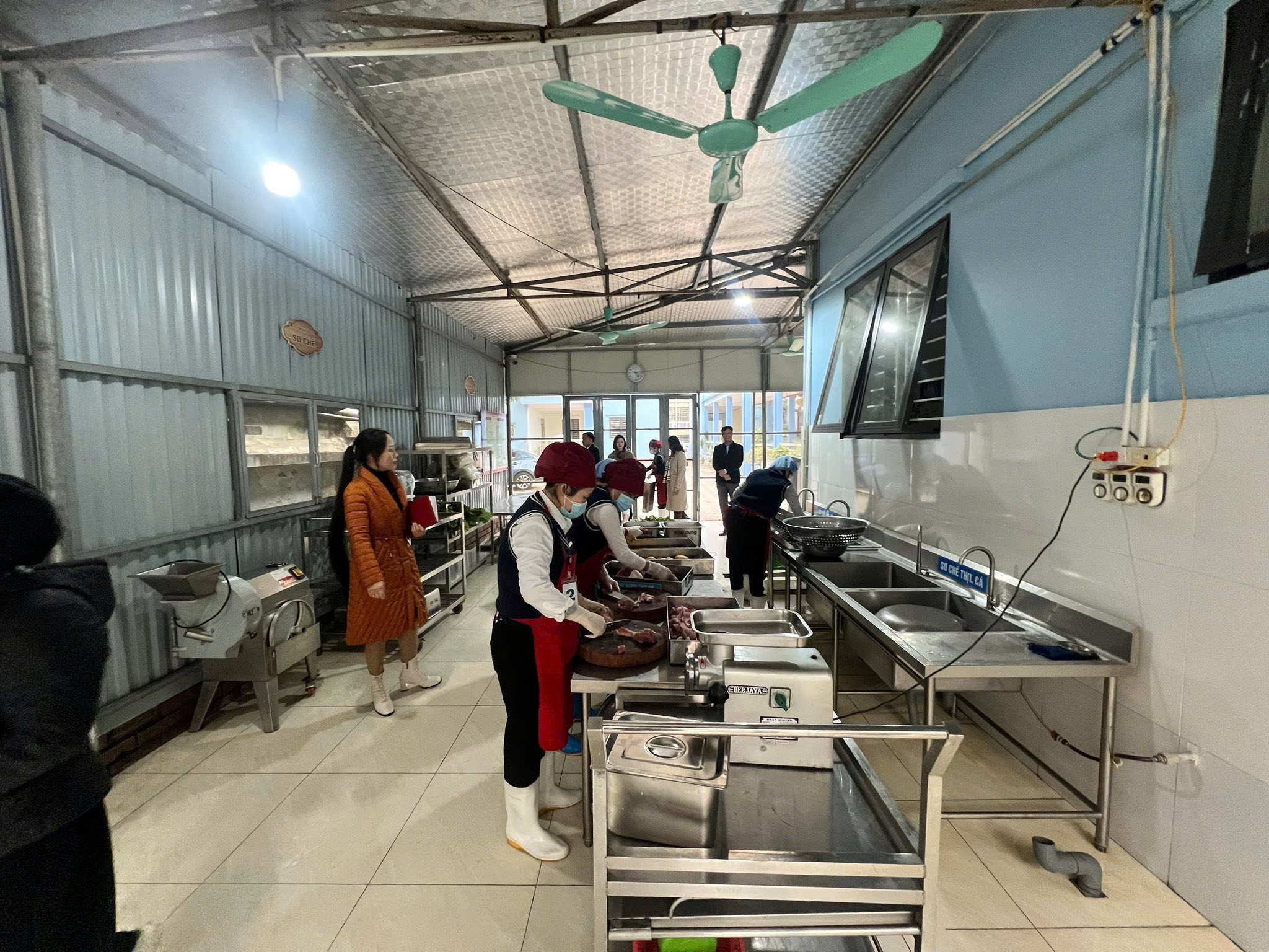 Hội LHPN xã Phúc Thịnh: Phối hợp giám sát công tác vệ sinh an toàn thực phẩm - ảnh 3