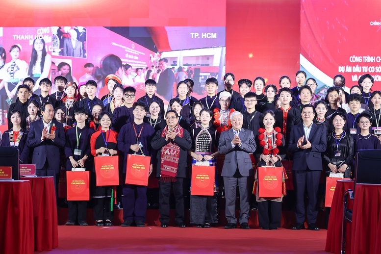 Thủ tướng dự khởi công 3 ngôi trường của “tình dân tộc, nghĩa đồng bào“ - ảnh 7