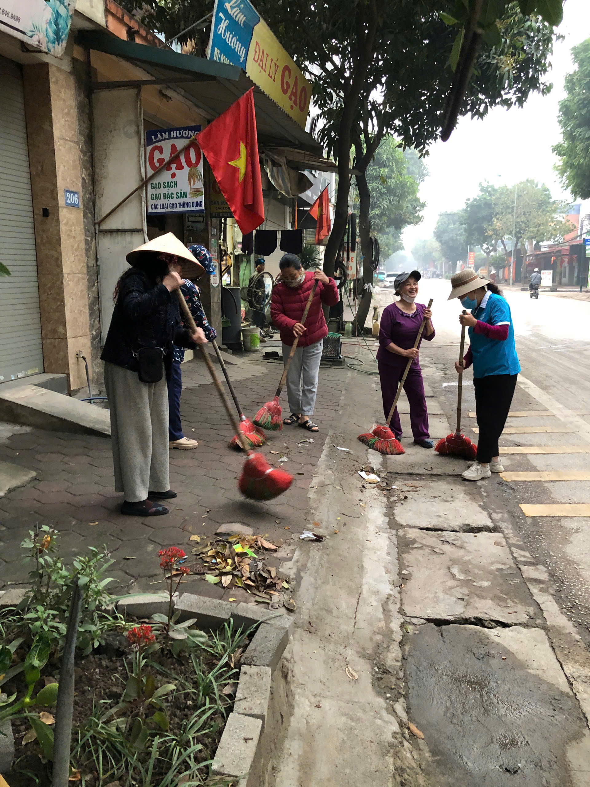Hội LHPN xã Thư Lâm: Đẩy mạnh nhiều hoạt động thiết thực chào mừng Đại hội Đại biểu toàn quốc của Đảng lần thứ XIV - ảnh 4