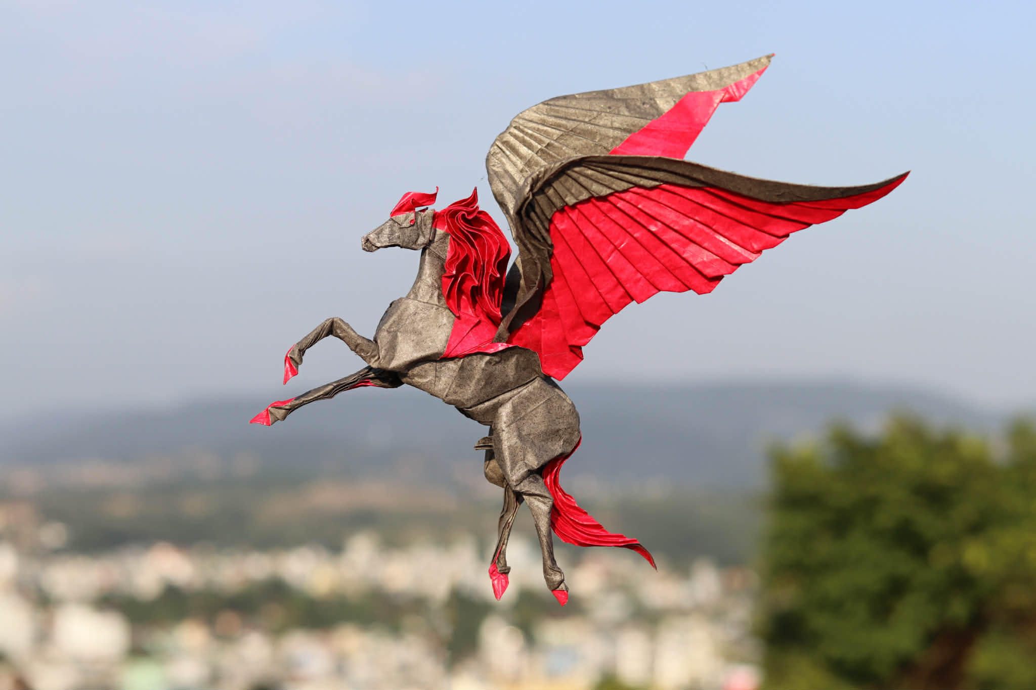 Nghệ sĩ gấp giấy Origami và tác phẩm “Mã đáo thành công” - ảnh 5