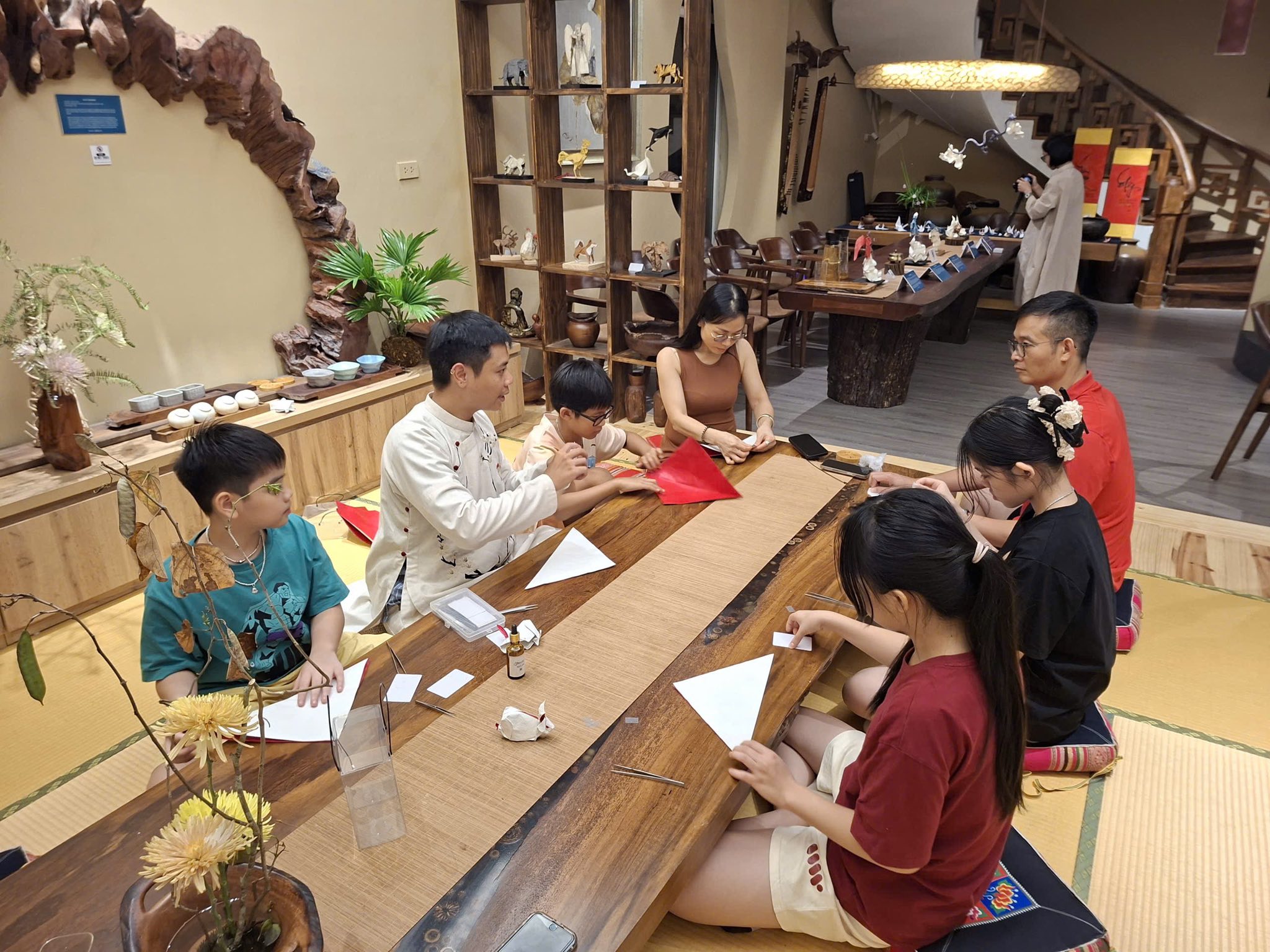 Nghệ sĩ gấp giấy Origami và tác phẩm “Mã đáo thành công” - ảnh 17