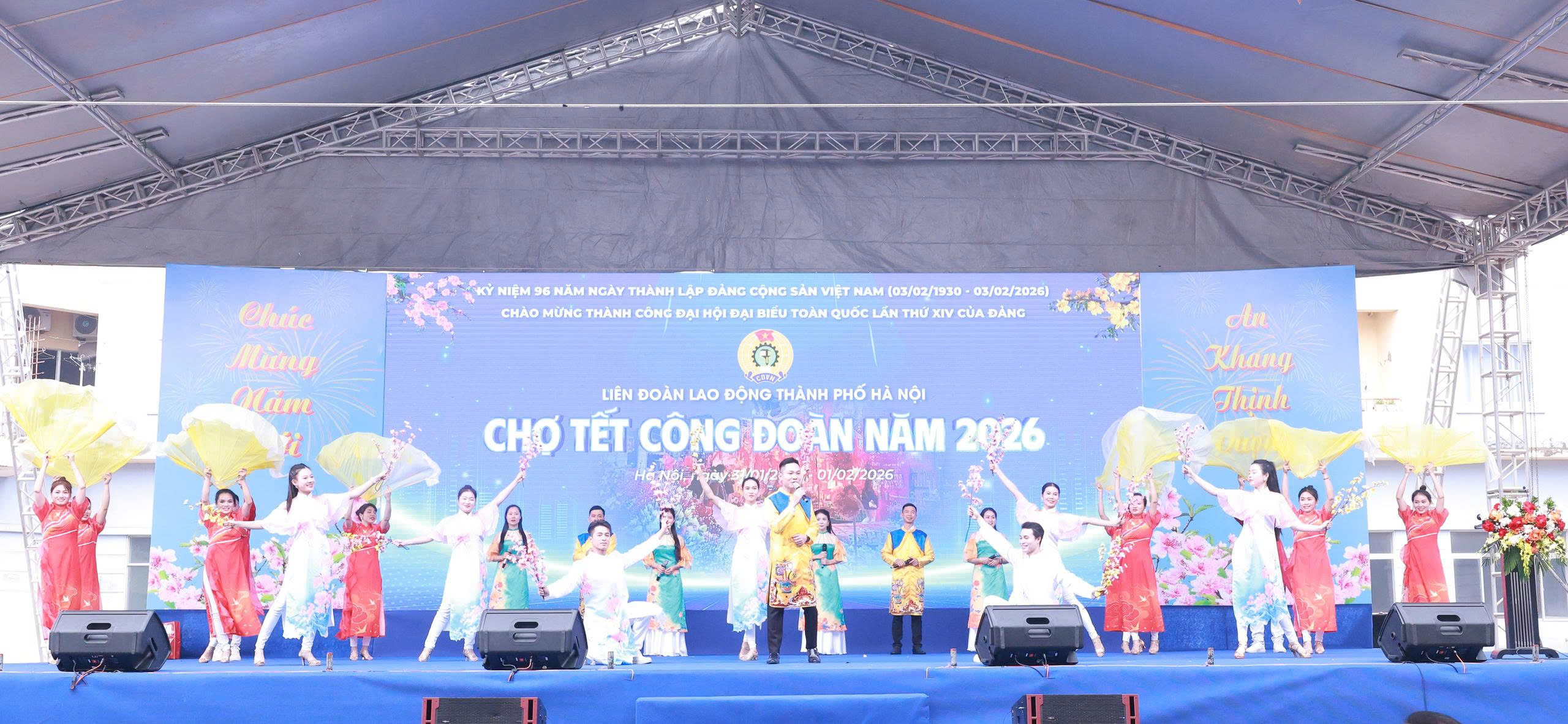 “Chợ Tết Công đoàn” đến với hàng ngàn công nhân lao động - ảnh 3