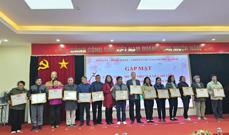 Phường Ba Đình mừng thọ người cao tuổi nhân dịp Xuân Bính Ngọ 2026 - ảnh 4