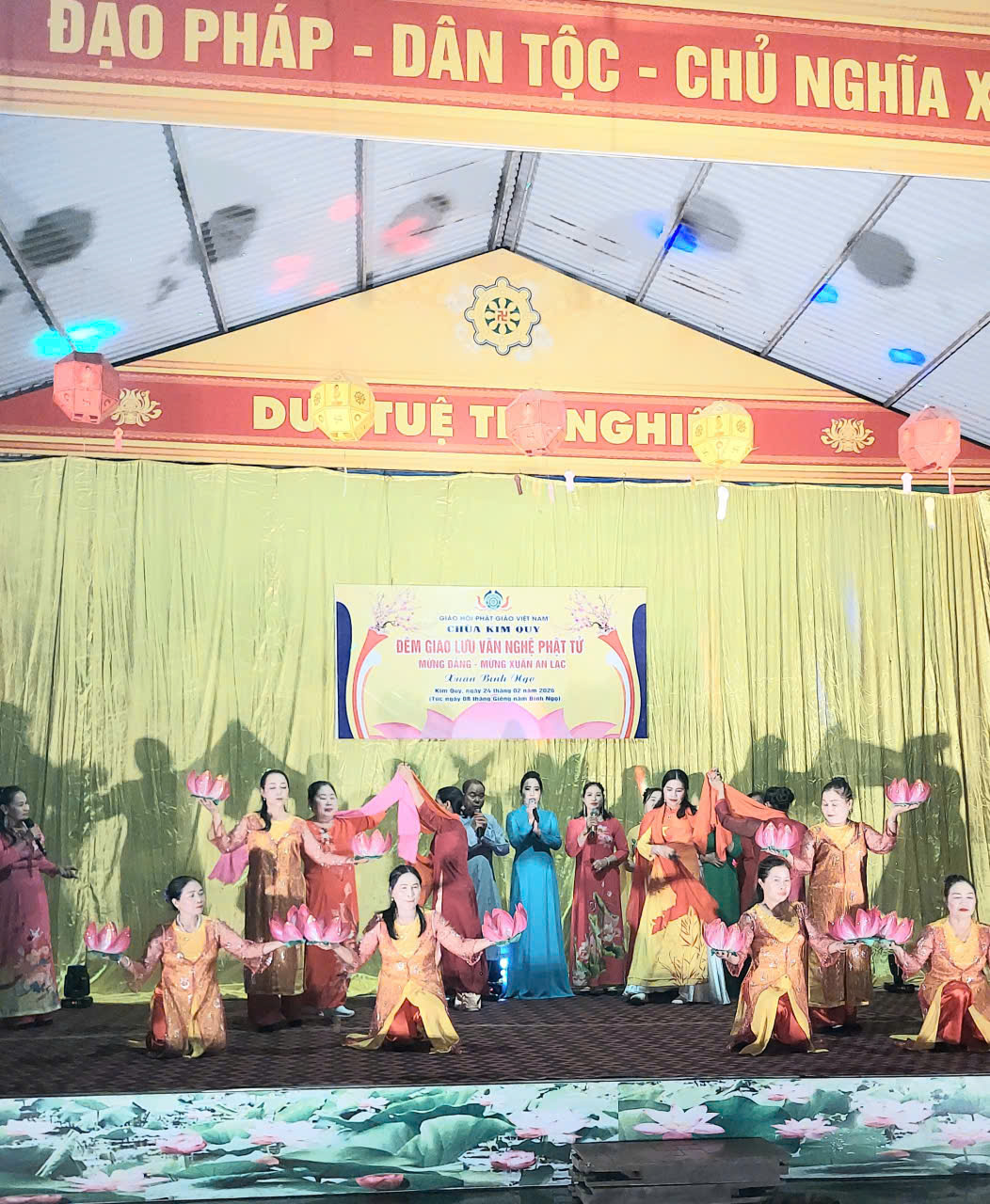 Phụ nữ xã Thư Lâm: Góp phần xây dựng hình ảnh lễ hội văn minh, an toàn, giàu bản sắc - ảnh 2