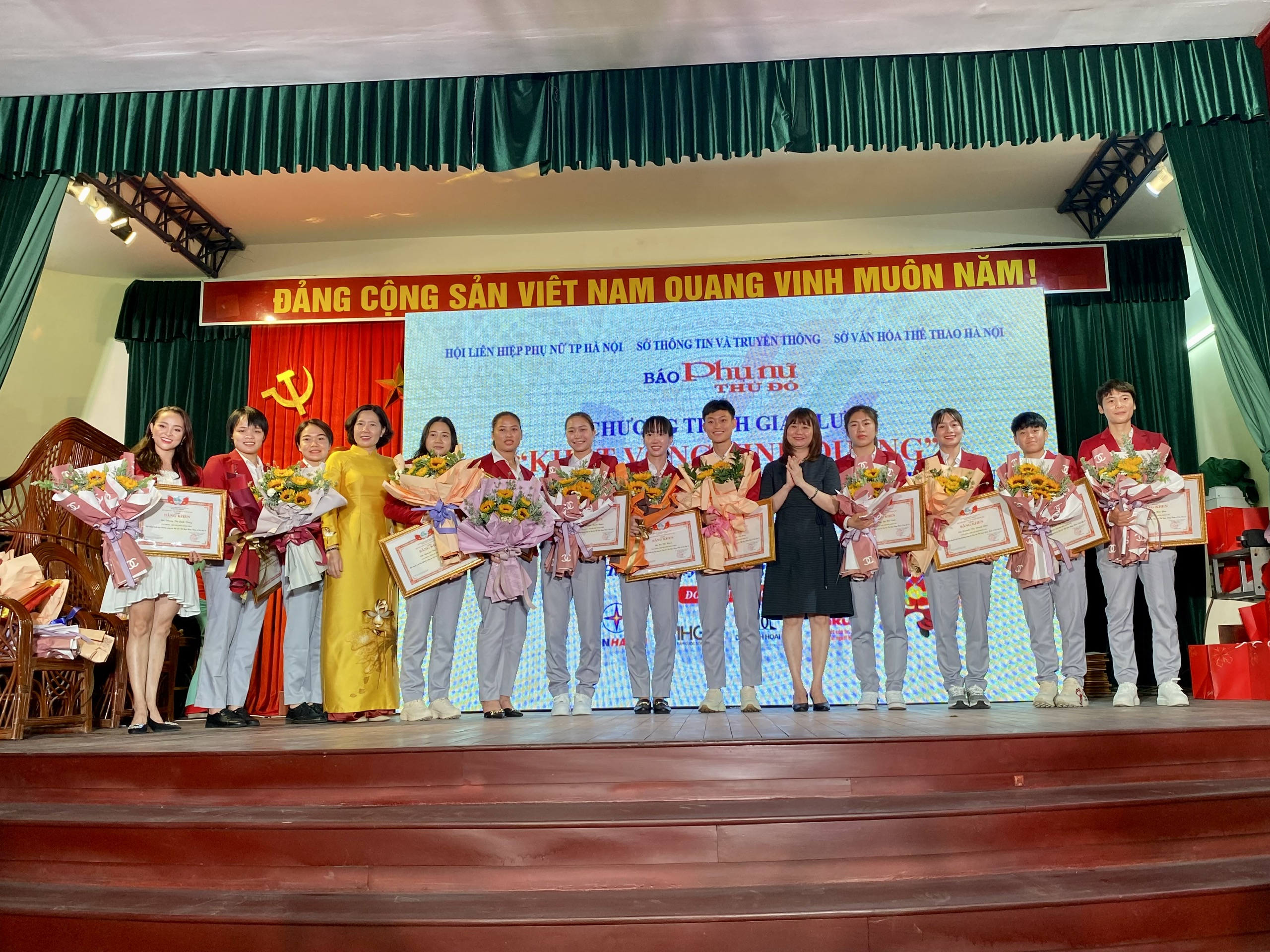 Tường thuật trực tiếp Chương trình Giao lưu “Khát vọng vinh quang” - ảnh 17