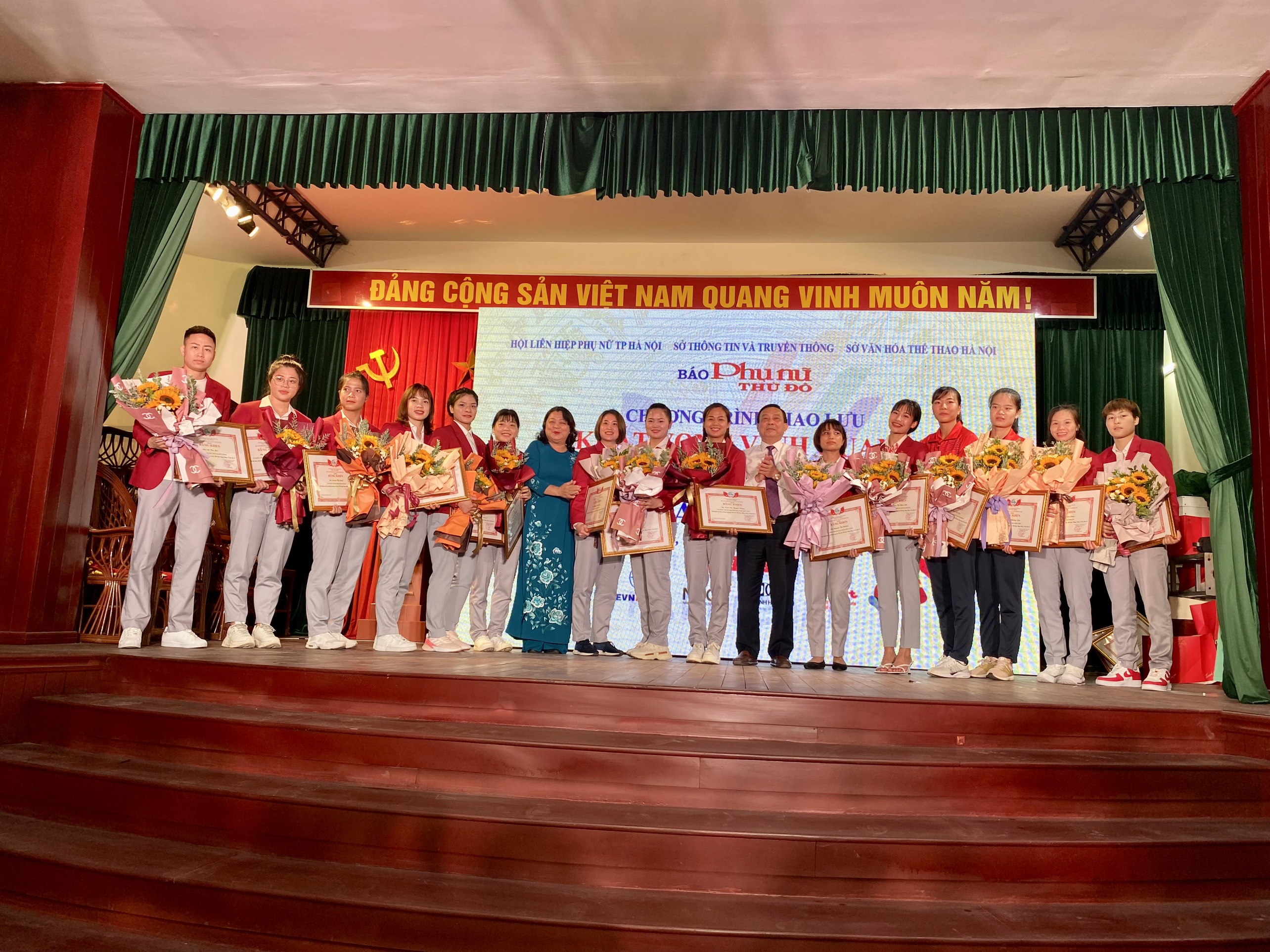 Tường thuật trực tiếp Chương trình Giao lưu “Khát vọng vinh quang” - ảnh 18