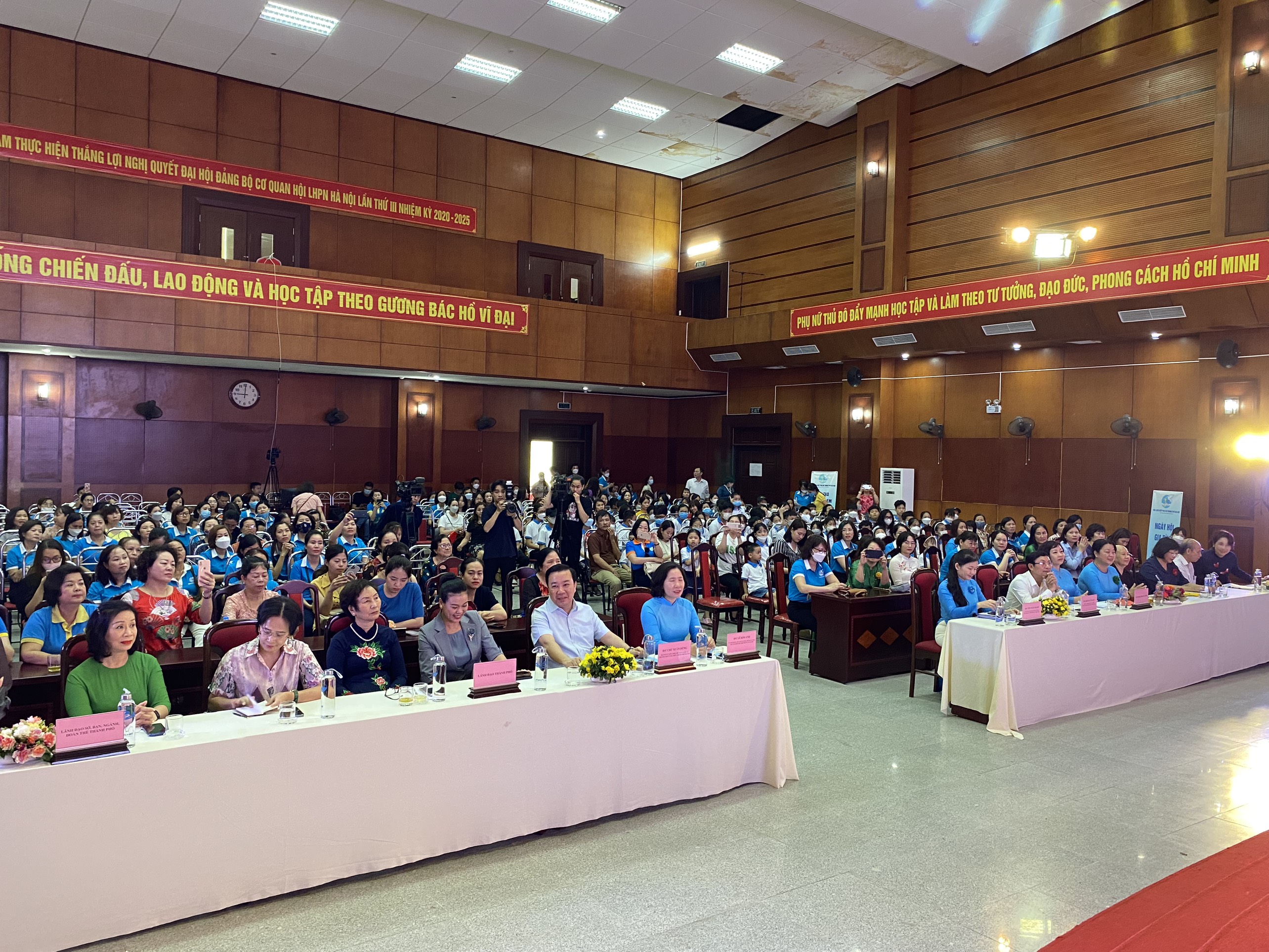 Hội LHPN Hà Nội: Tổ chức Ngày hội “Gia đình - Kết nối yêu thương” - ảnh 5