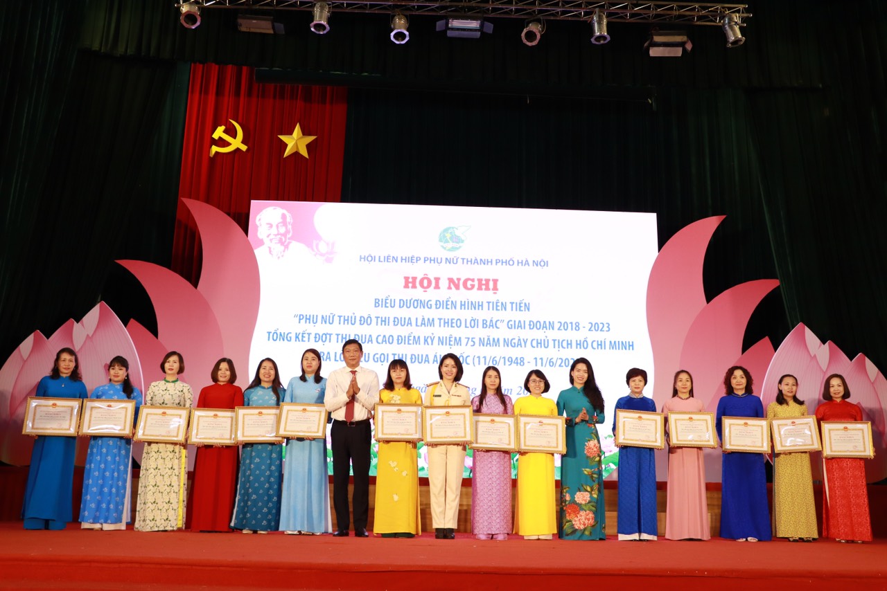 Tường thuật trực tiếp Hội nghị biểu dương điển hình tiên tiến “Phụ nữ Thủ đô làm theo lời Bác” giai đoạn 2018-2023 - ảnh 1