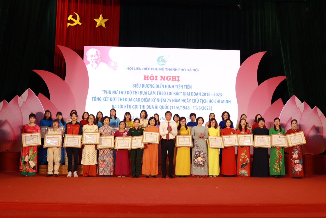 Tường thuật trực tiếp Hội nghị biểu dương điển hình tiên tiến “Phụ nữ Thủ đô làm theo lời Bác” giai đoạn 2018-2023 - ảnh 2