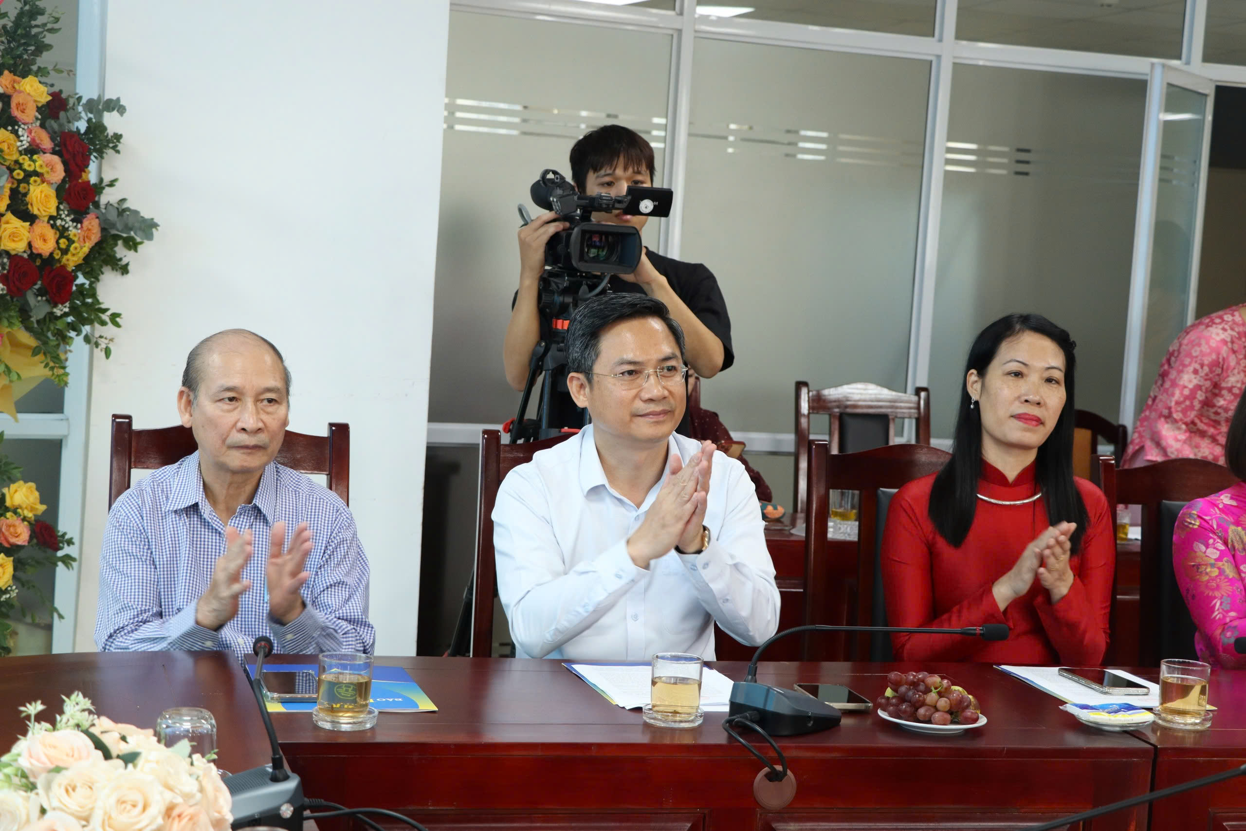 Trực tiếp Chương trình Giao lưu Phụ nữ Thủ đô thi đua xây dựng thành phố Văn hiến – Văn minh – Hiện đại - ảnh 4