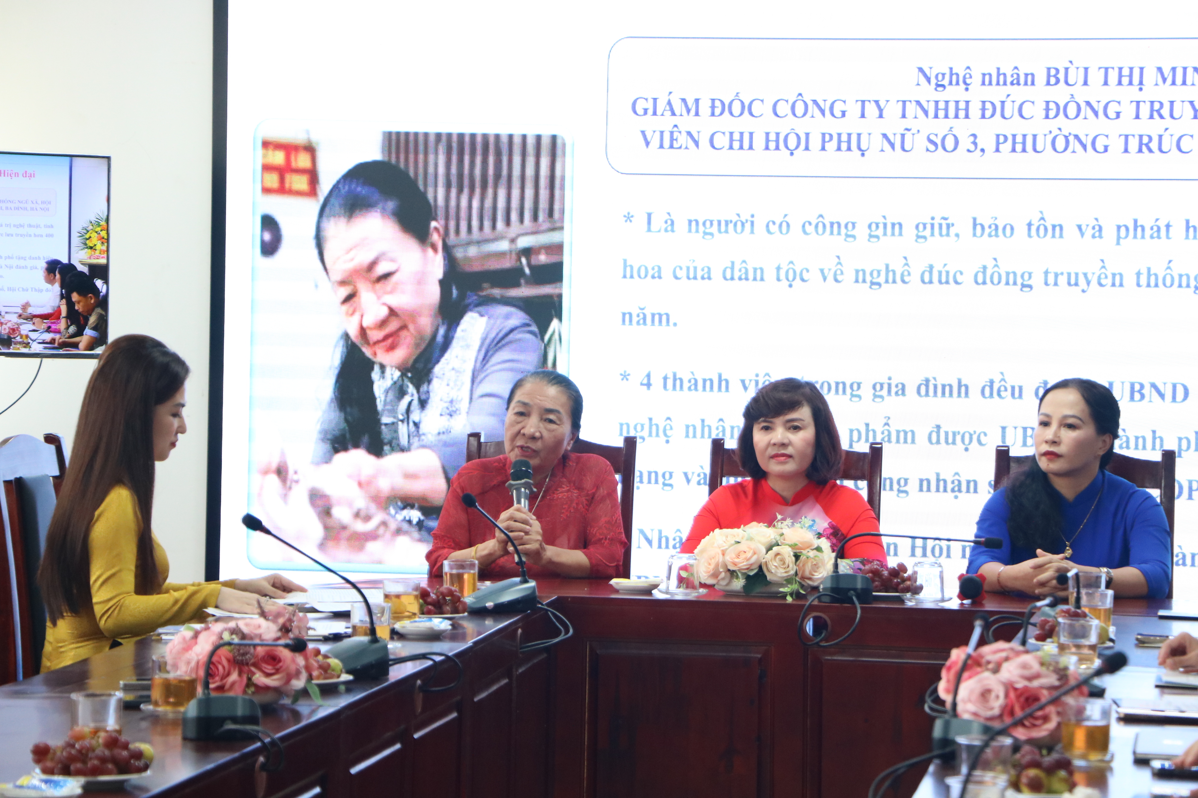 Trực tiếp Chương trình Giao lưu Phụ nữ Thủ đô thi đua xây dựng thành phố Văn hiến – Văn minh – Hiện đại - ảnh 12