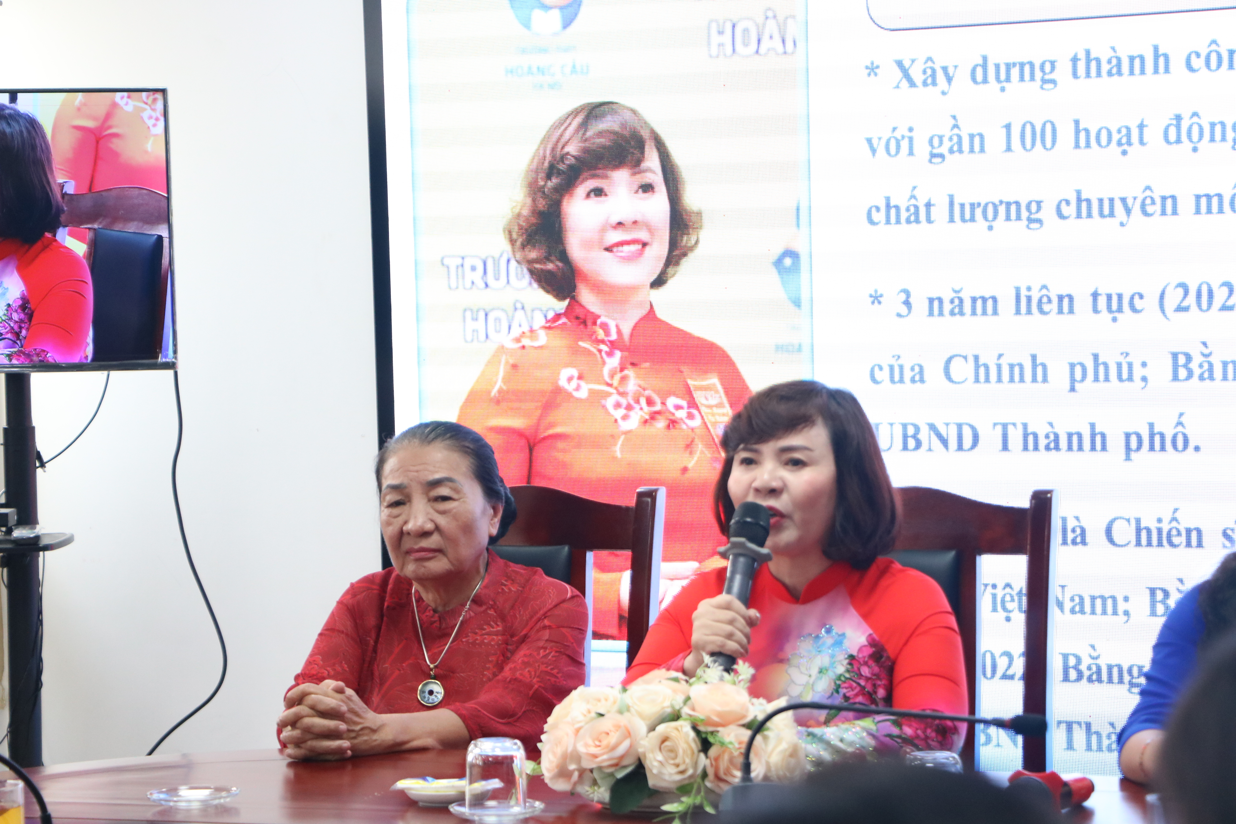 Trực tiếp Chương trình Giao lưu Phụ nữ Thủ đô thi đua xây dựng thành phố Văn hiến – Văn minh – Hiện đại - ảnh 10