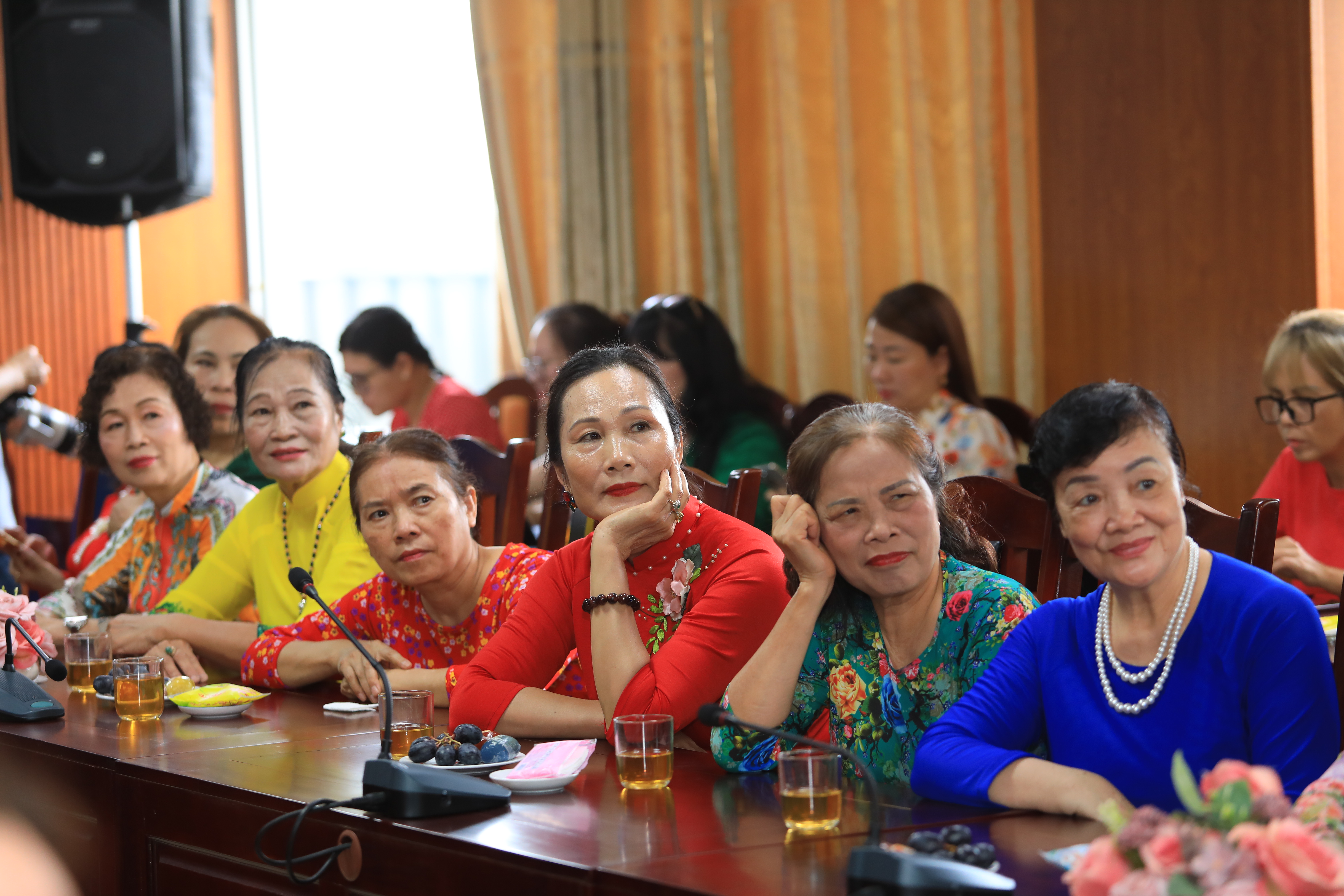 Trực tiếp Giao lưu gương điển hình tiên tiến “Phụ nữ Thủ đô Tự tin - Hội nhập - Kết nối thành công” năm 2025 - ảnh 17