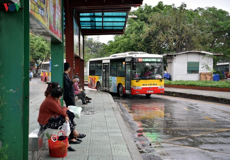 Hà Nội: Xe buýt và hai tuyến Metro sẽ hoạt động trở lại sau 13g hôm nay 8/9 - ảnh 1