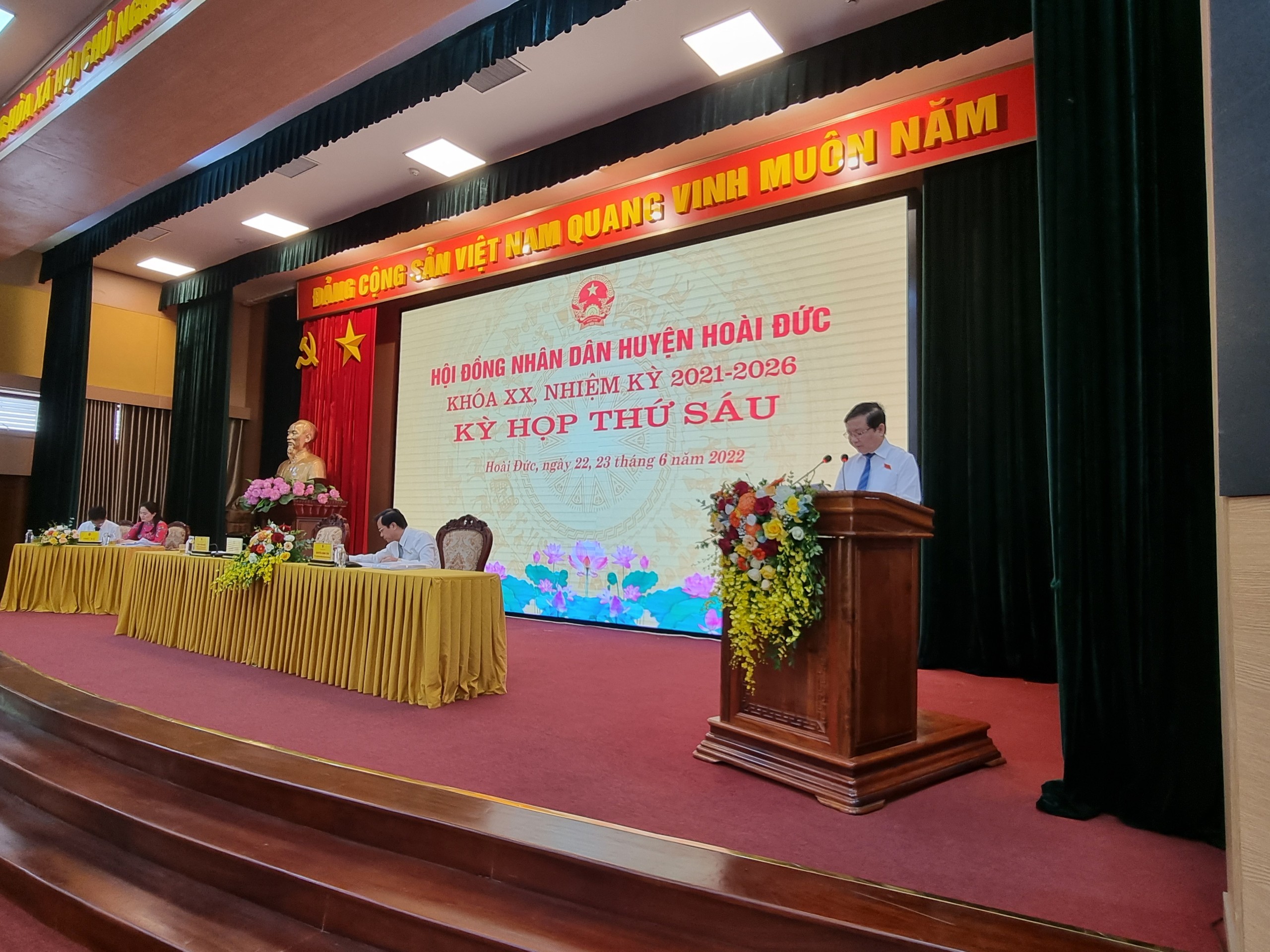 Huyện Hoài Đức sẽ đẩy nhanh tiến độ triển khai thực hiện các dự án trọng điểm về giao thông, - ảnh 1