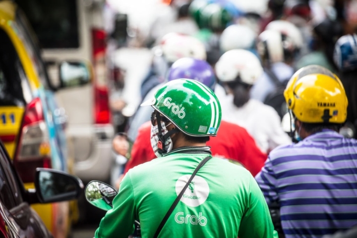 Việc áp dụng phụ phí nắng nóng của Grab: Bộ Công Thương làm việc với các bên liên quan - ảnh 1