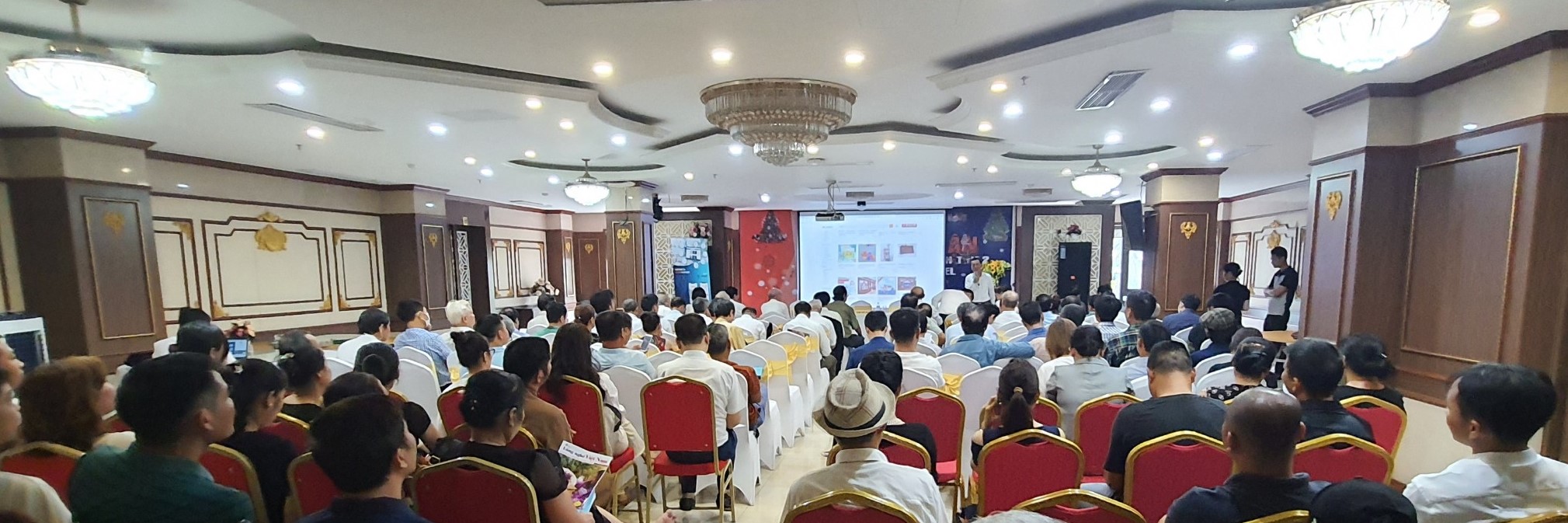 Nâng cao nhận thức của doanh nghiệp về lợi ích thiết thực của thương mại điện tử - ảnh 3