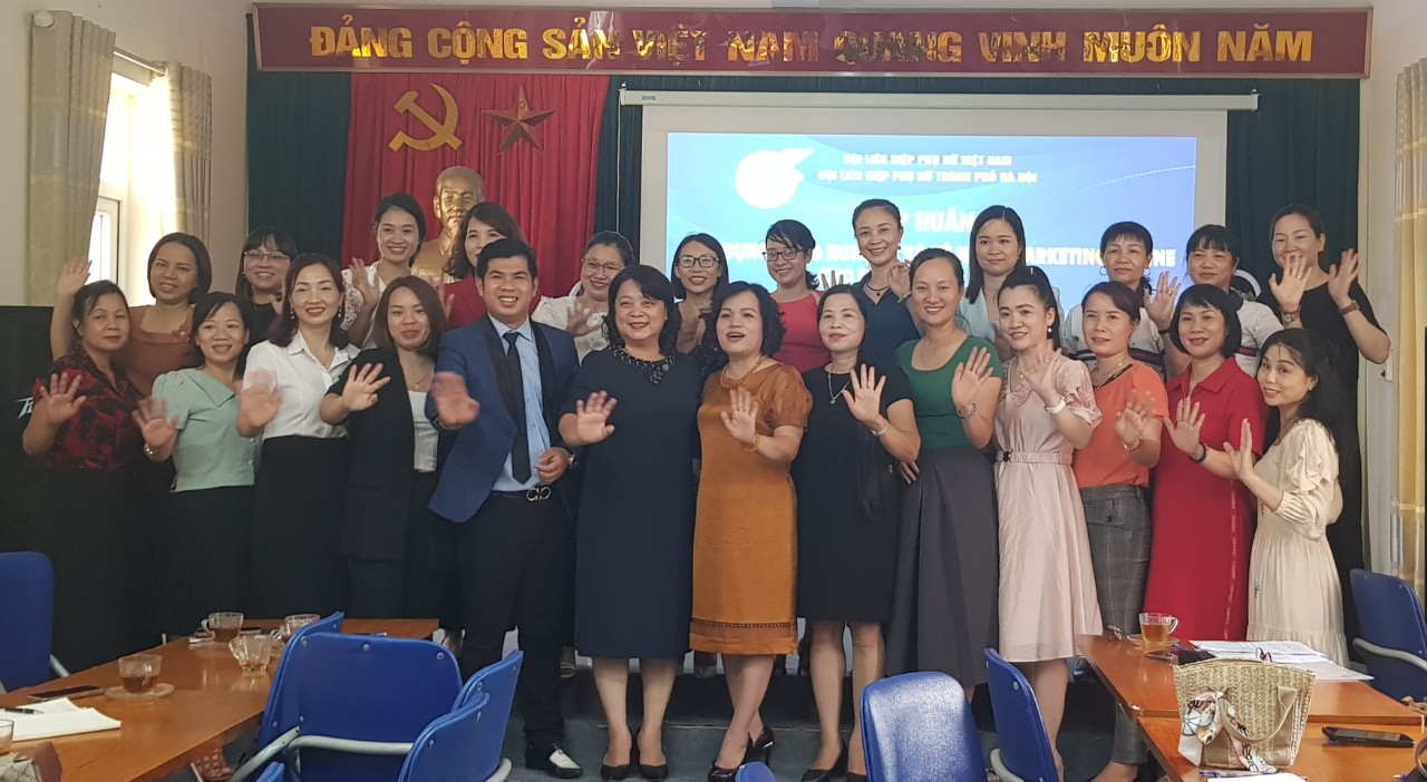 Tập huấn về ứng dụng công nghệ số và kỹ năng marketing online cho 75 phụ nữ khởi nghiệp - ảnh 3