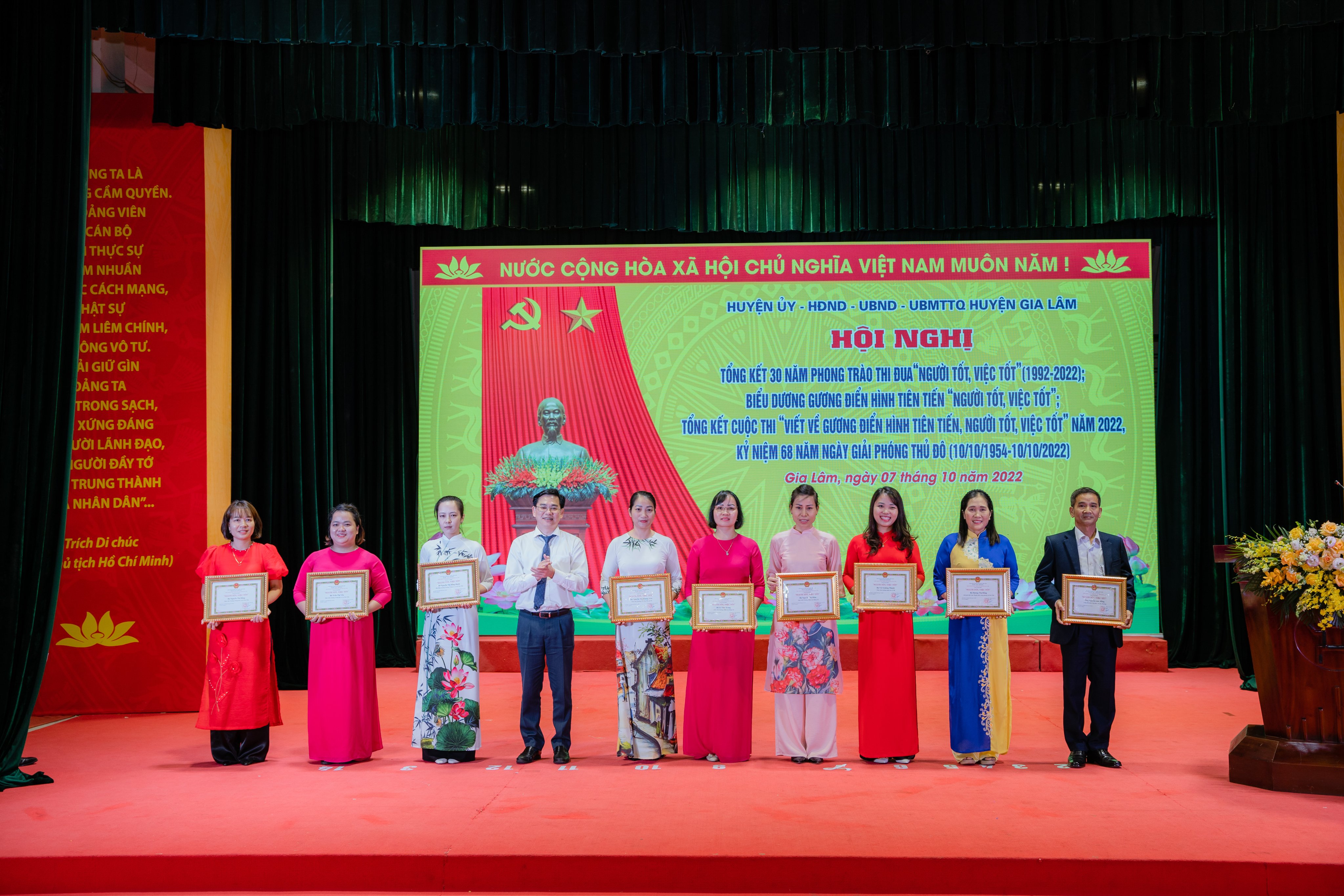 Huyện Gia Lâm tổng kết 30 năm phong trào thi đua “Người tốt - việc tốt“ - ảnh 5