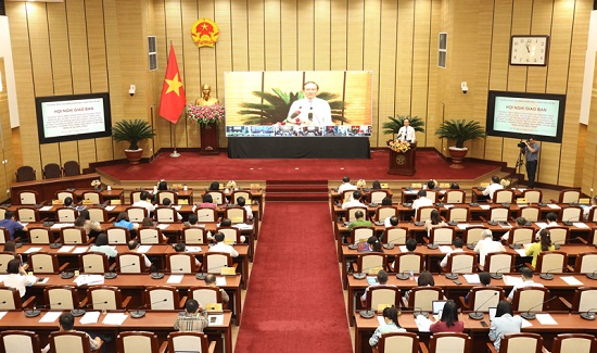 Tăng cường giám sát, khảo sát, chất vấn, giải trình, đổi mới hoạt động tiếp xúc cử tri - ảnh 1