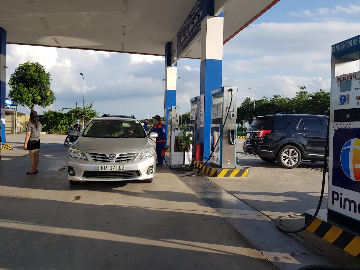 Bộ Tài chính sẽ xem xét các khoản chi phí kinh doanh xăng dầu - ảnh 1