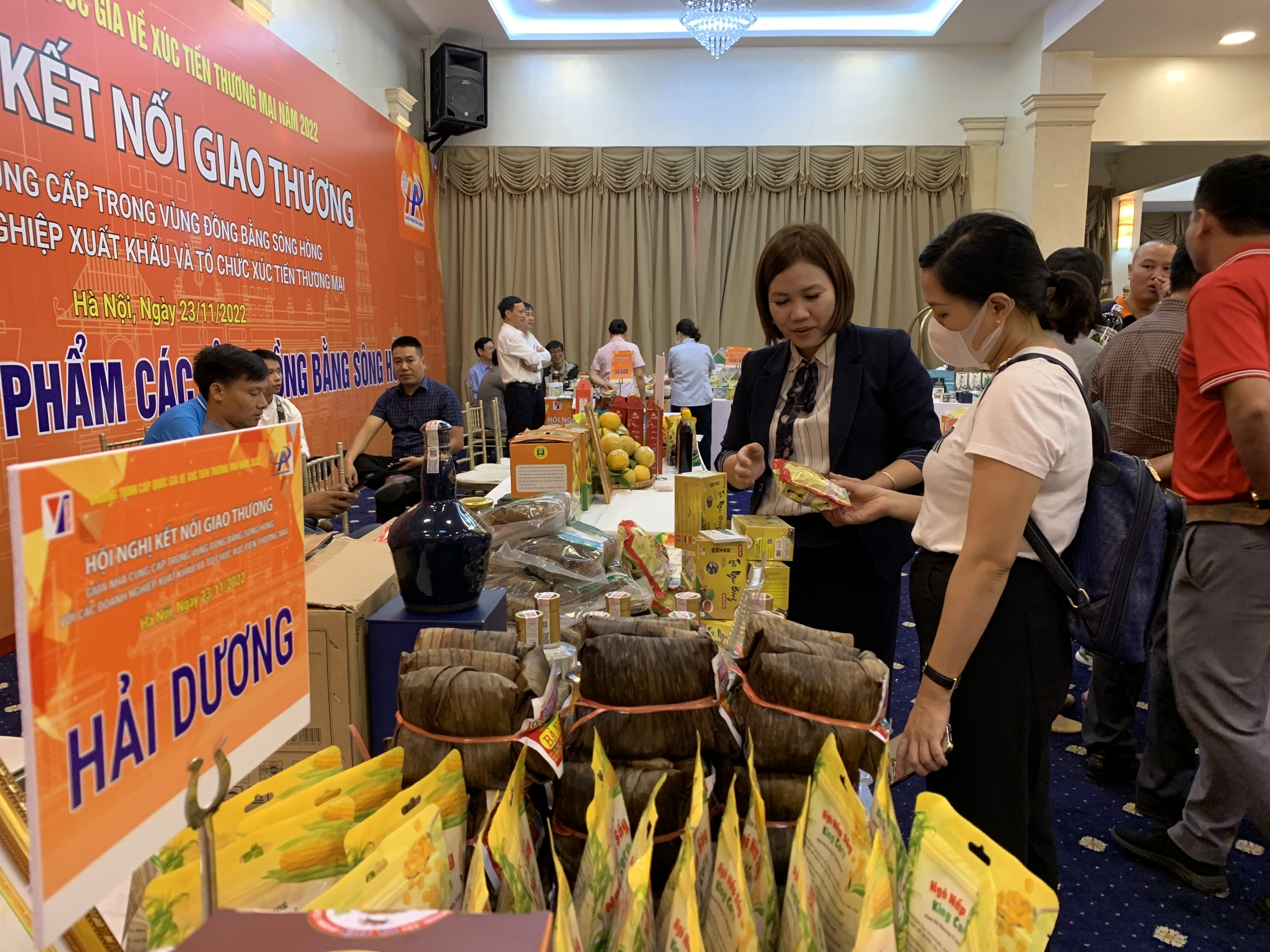 Hơn 200 doanh nghiệp từ 40 tỉnh, thành phố tham gia kết nối giao thương tại Hà Nội - ảnh 7