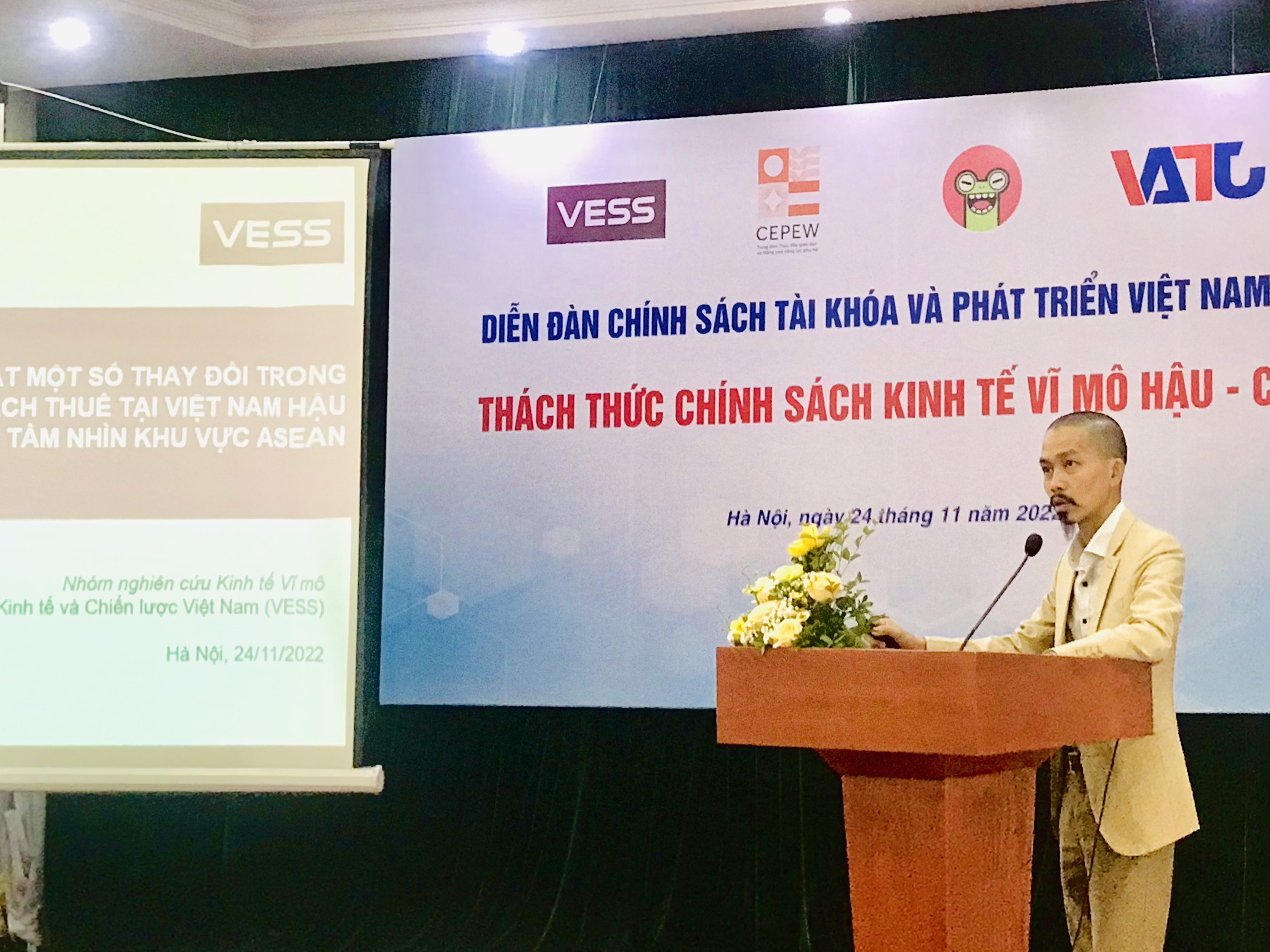 Nhiều khuyến nghị chính sách giúp ổn định kinh tế vĩ mô hậu Covid-19 - ảnh 3