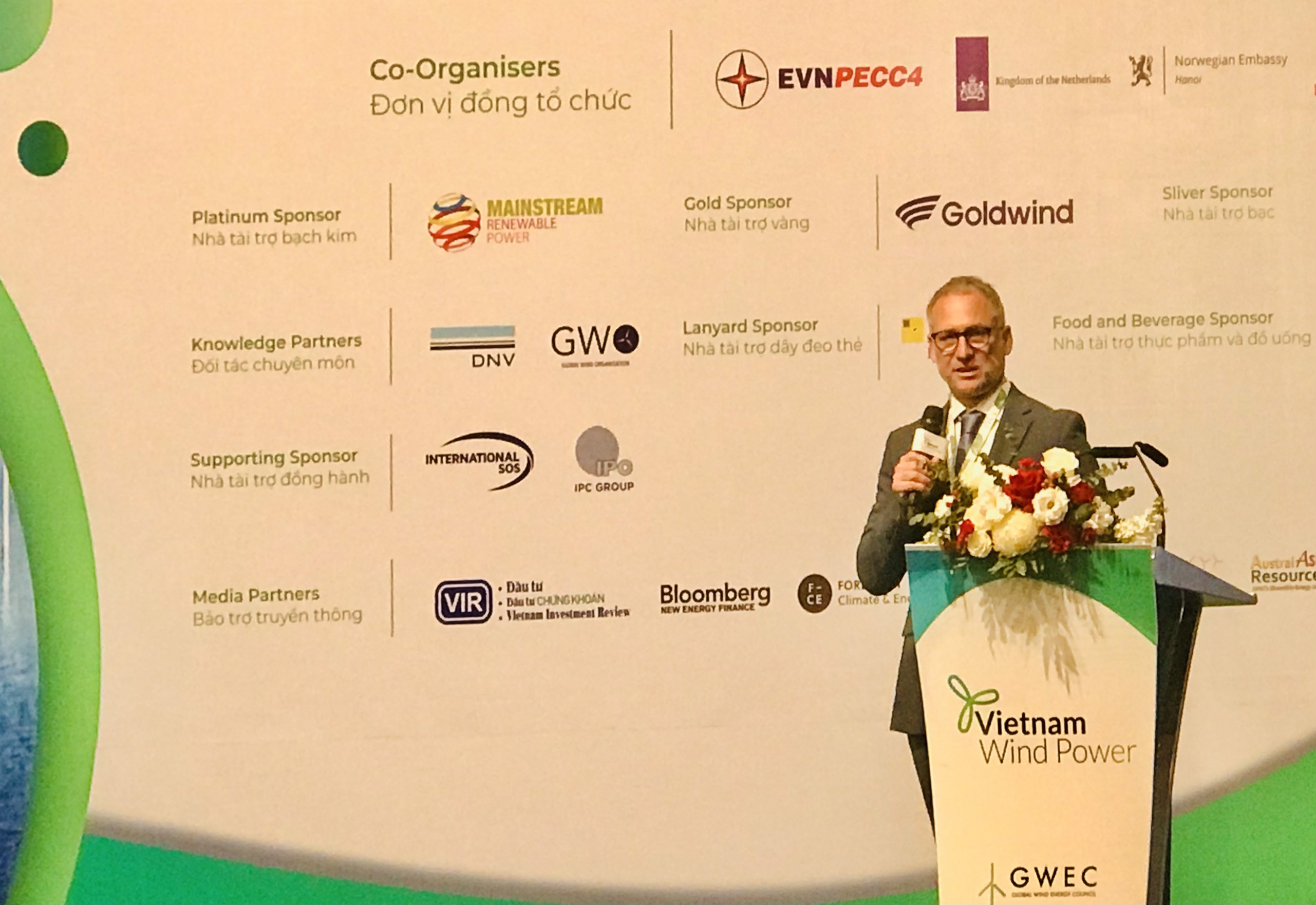 Xây dựng lộ trình chính sách phát triển điện gió ngoài khơi của Việt Nam 2022 - ảnh 2