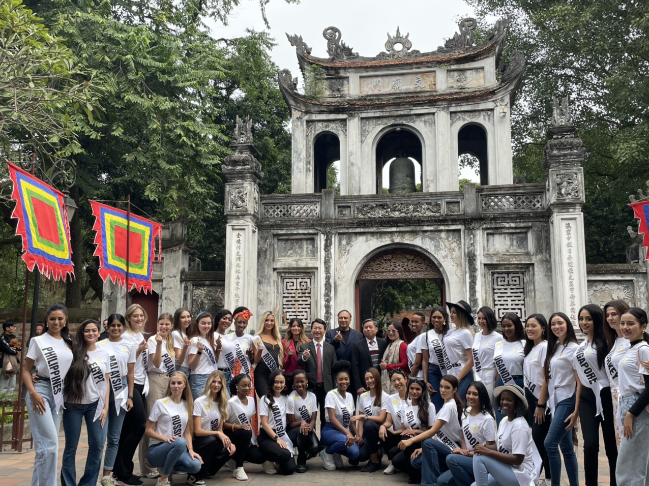 Thí sinh Hoa hậu Du lịch thế giới 2022 tham quan danh thắng Thủ đô - ảnh 3