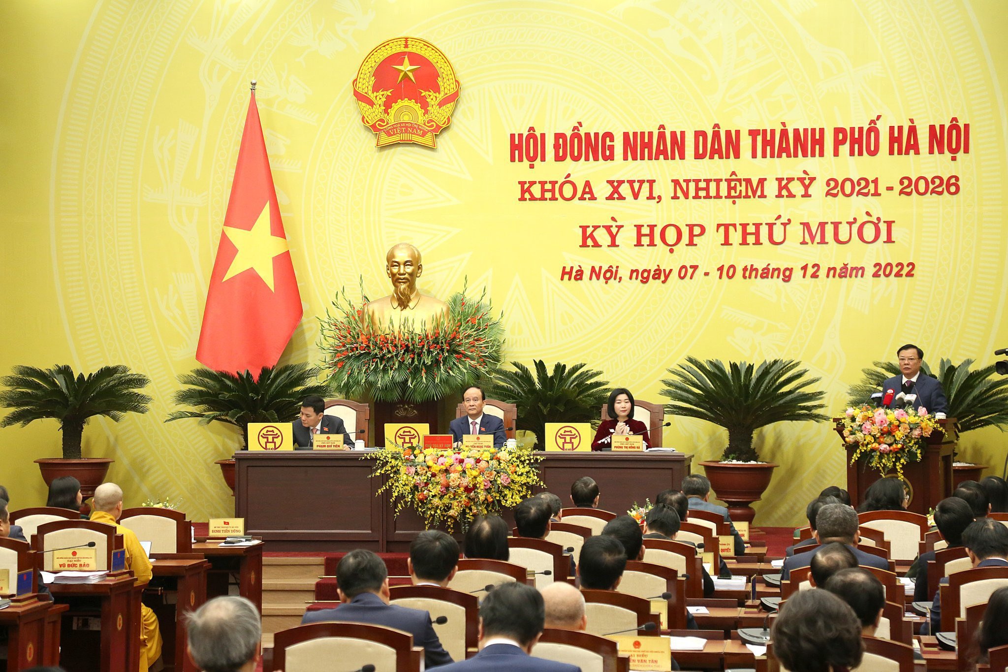 Tiếp tục làm tốt hơn nữa việc huy động các nguồn lực đầu tư cho sự phát triển của Thành phố - ảnh 2