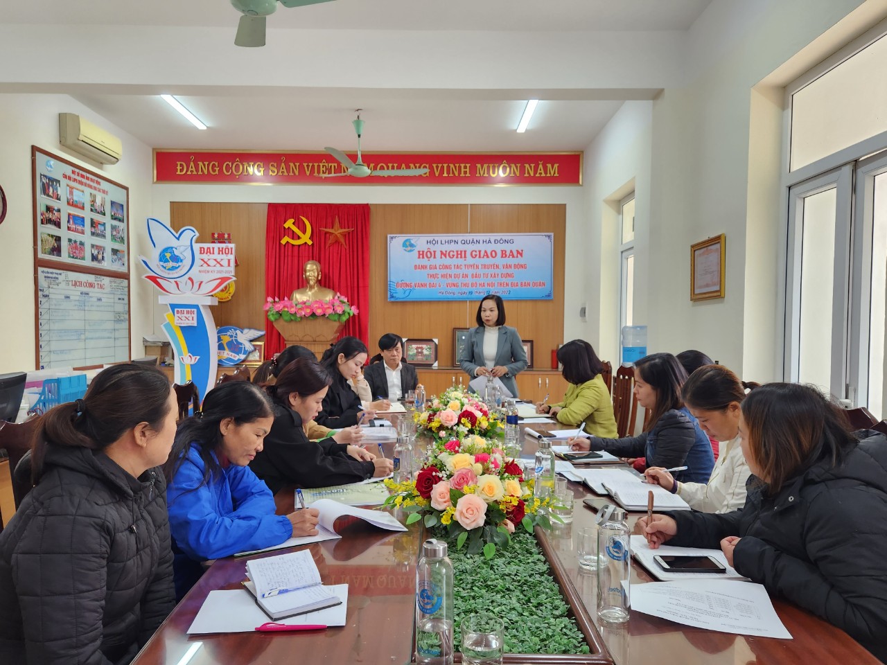 Hội LHPN các cấp quận Hà Đông tích cực tuyên truyền, vận động hội viên và nhân dân thực hiện dự án đường Vành đai 4 - ảnh 1