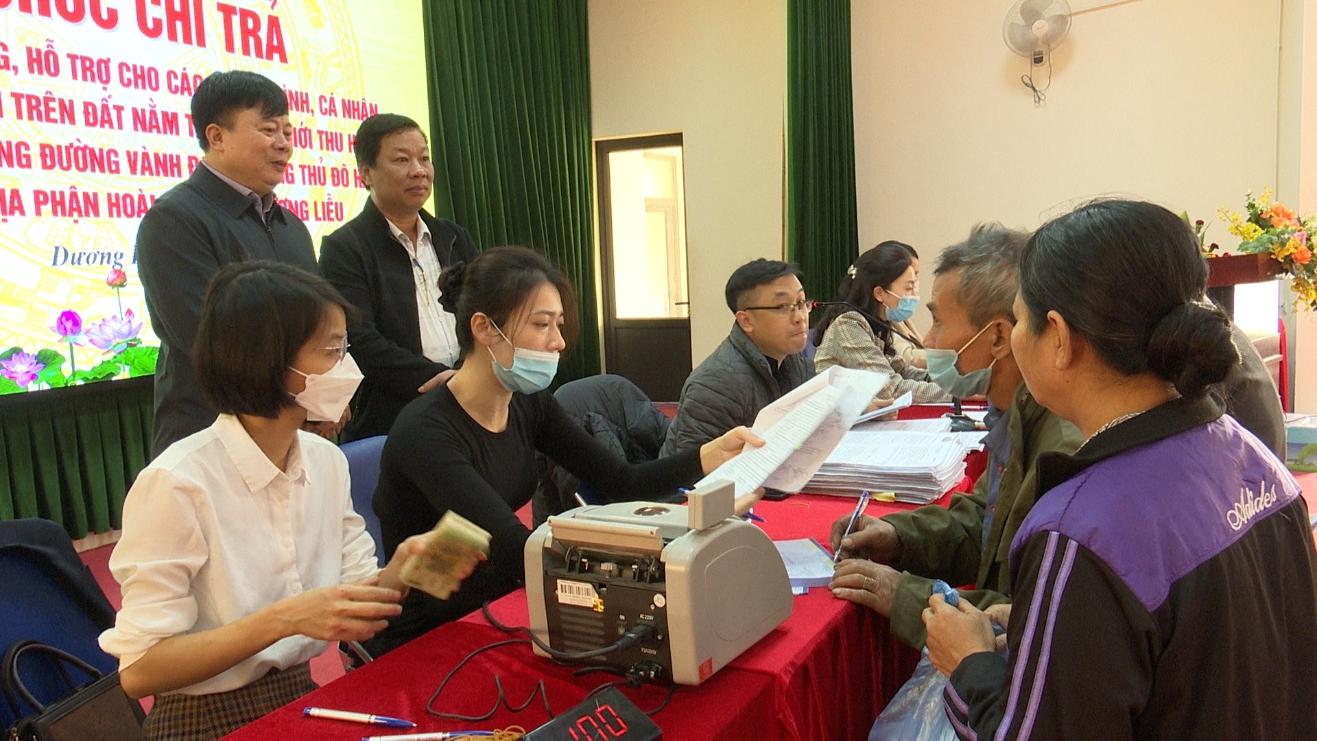 Chi trả tiền bồi thường, hỗ trợ của dự án đường Vành đai 4-Vùng thủ đô - ảnh 1