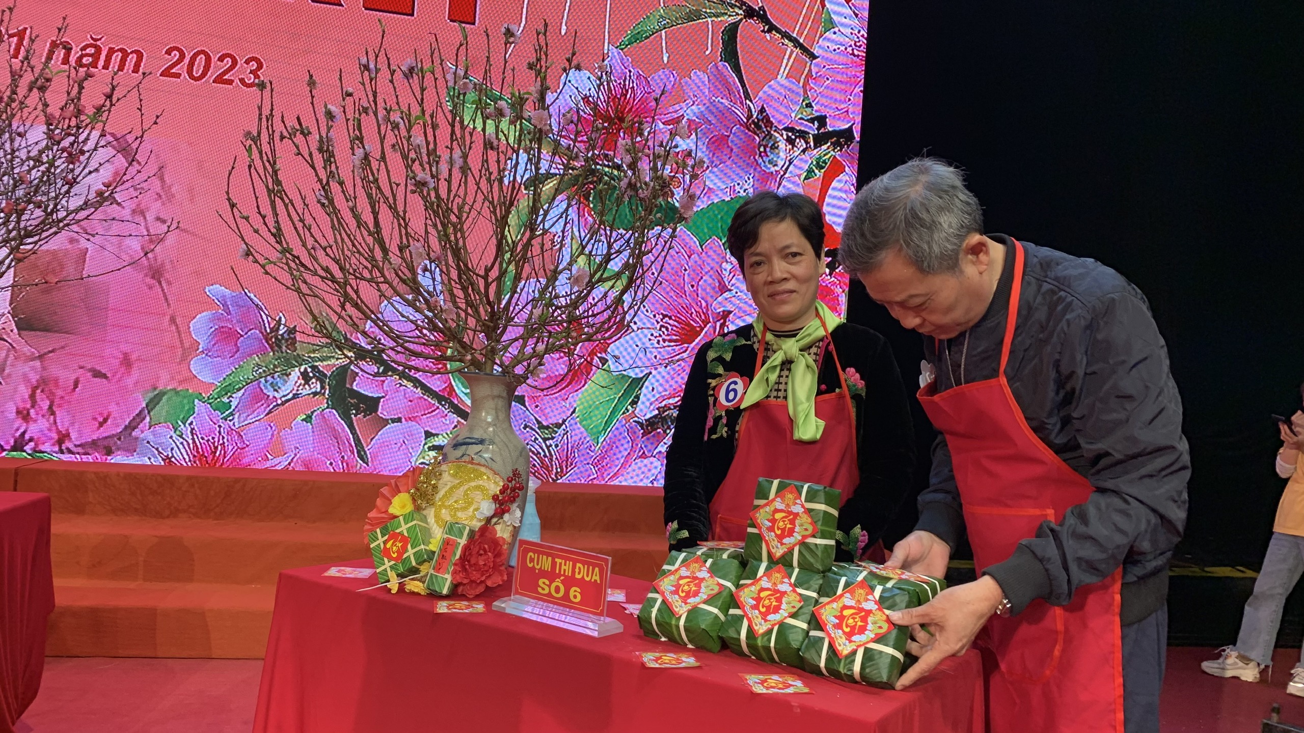 “Tết Sum vầy - Xuân gắn kết” đến với hàng nghìn công nhân, người lao động Thủ đô - ảnh 6