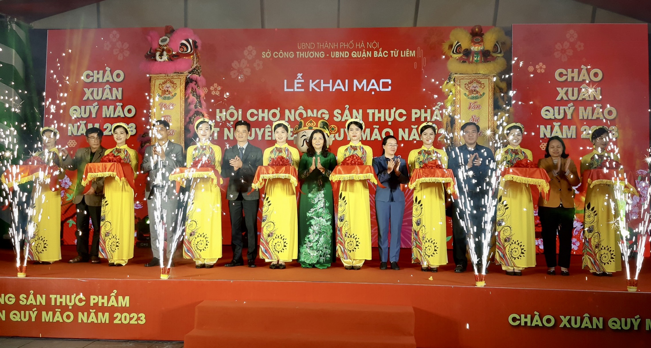 Hơn 130 doanh nghiệp tham gia Hội chợ Nông sản thực phẩm Tết Nguyên đán 2023 - ảnh 1
