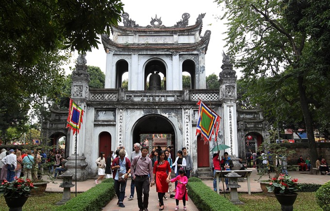 Hà Nội đón khoảng 332 nghìn lượt khách trong 5 ngày Tết Nguyên đán Quý Mão 2023 - ảnh 1
