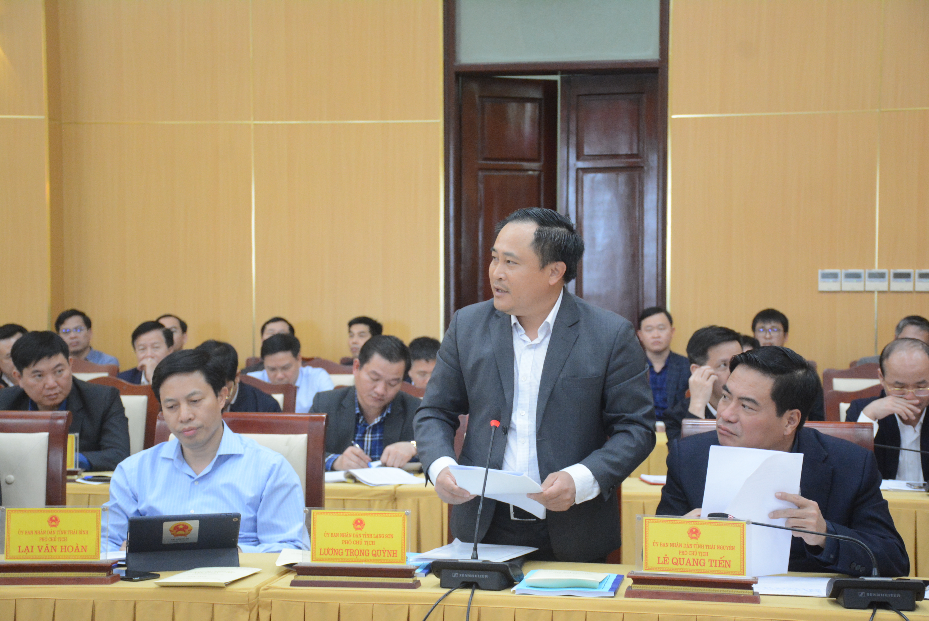 Nhiều kiến nghị về quy hoạch, thu hồi và định giá đất - ảnh 3