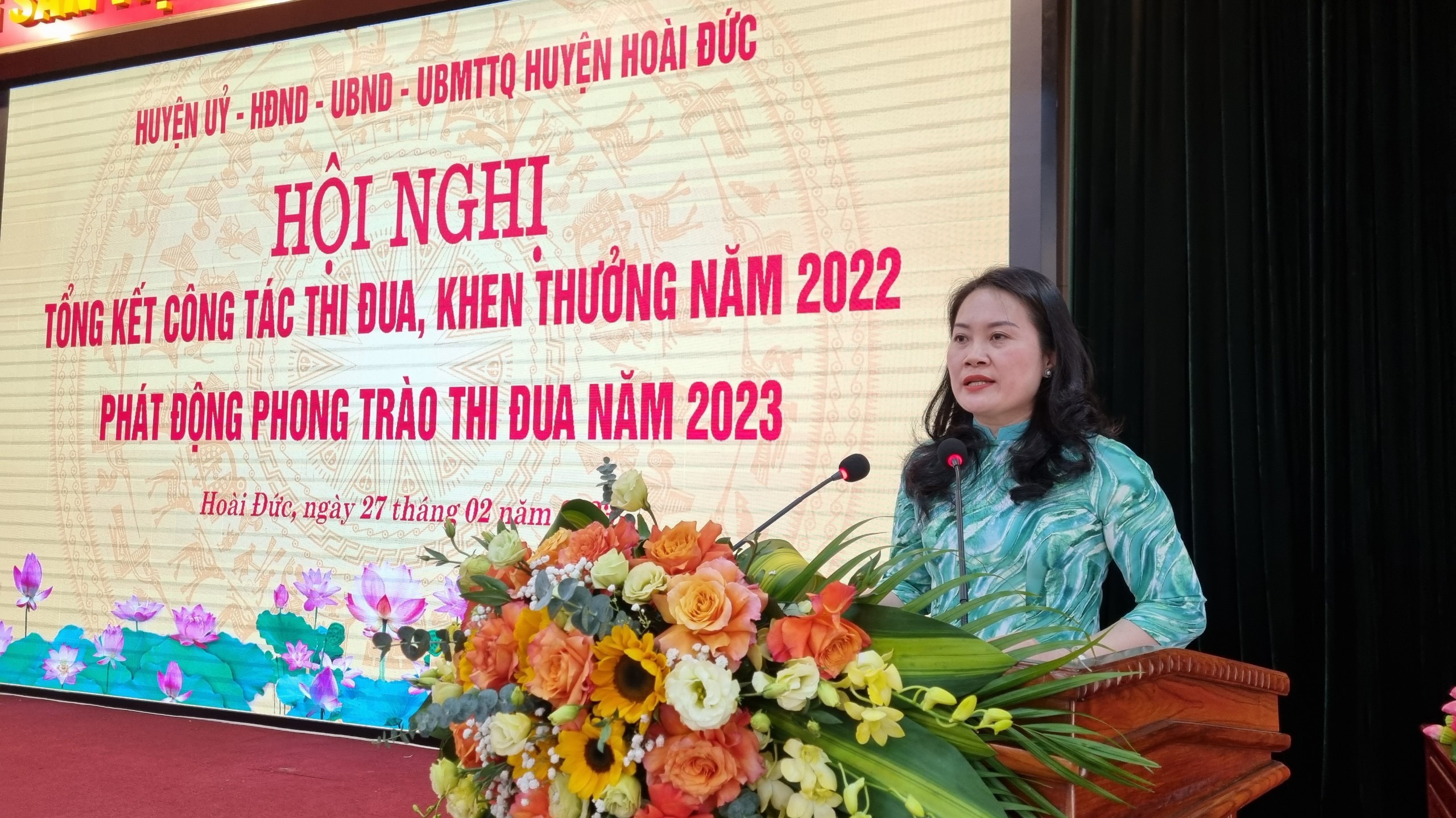 Hoài Đức: Nhiều tập thể, cá nhân được khen thưởng trong các phong trào thi đua năm 2022 - ảnh 1