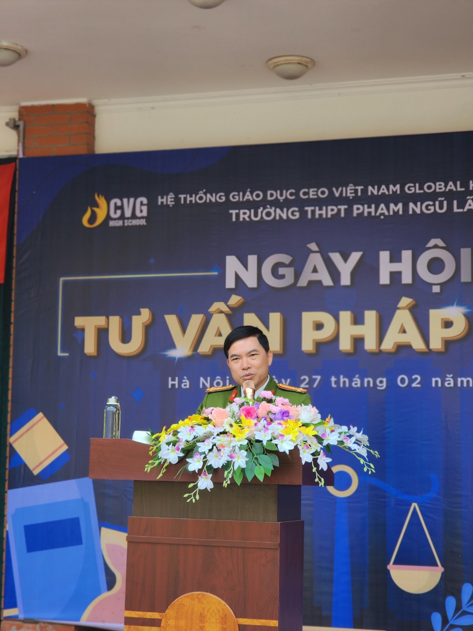 Công an Đông Anh (Hà Nội): Tuyên truyền pháp luật cho hơn 200 học sinh THPT - ảnh 2