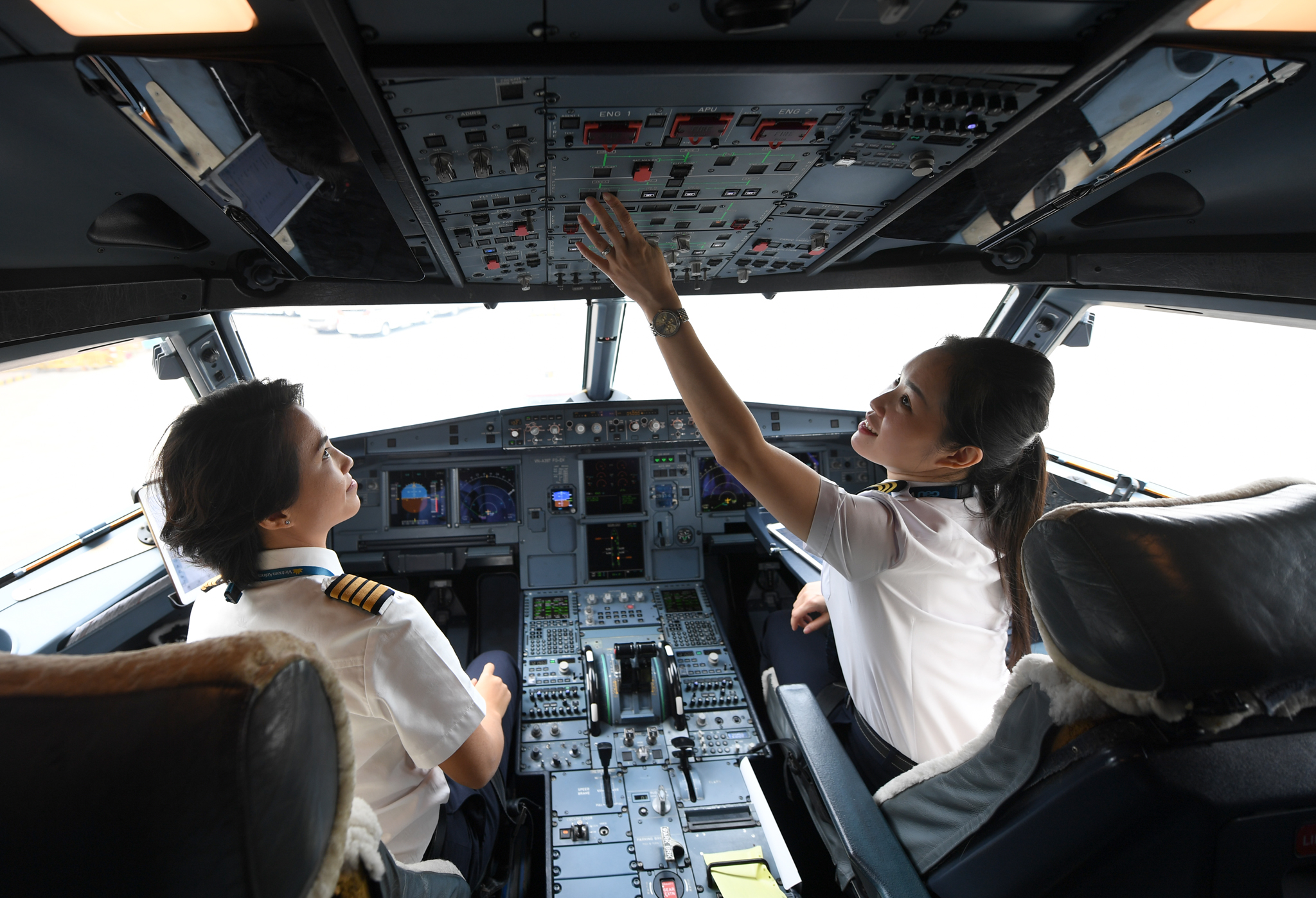 Vietnam Airlines tổ chức chuyến bay đặc biệt chia sẻ và yêu thương - ảnh 1