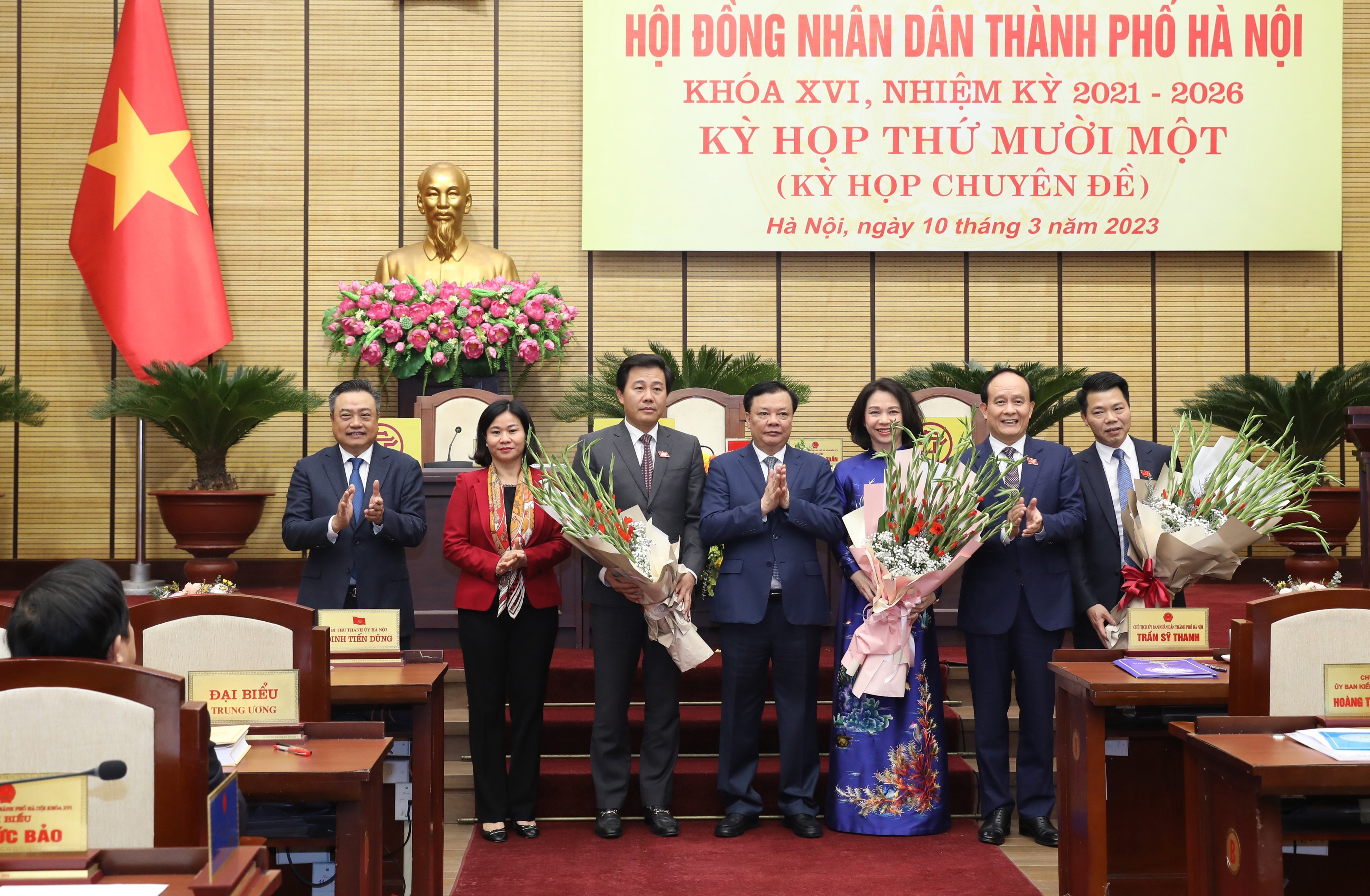 Giám đốc Sở Nội vụ được bầu giữ chức Phó Chủ tịch UBND TP Hà Nội - ảnh 1