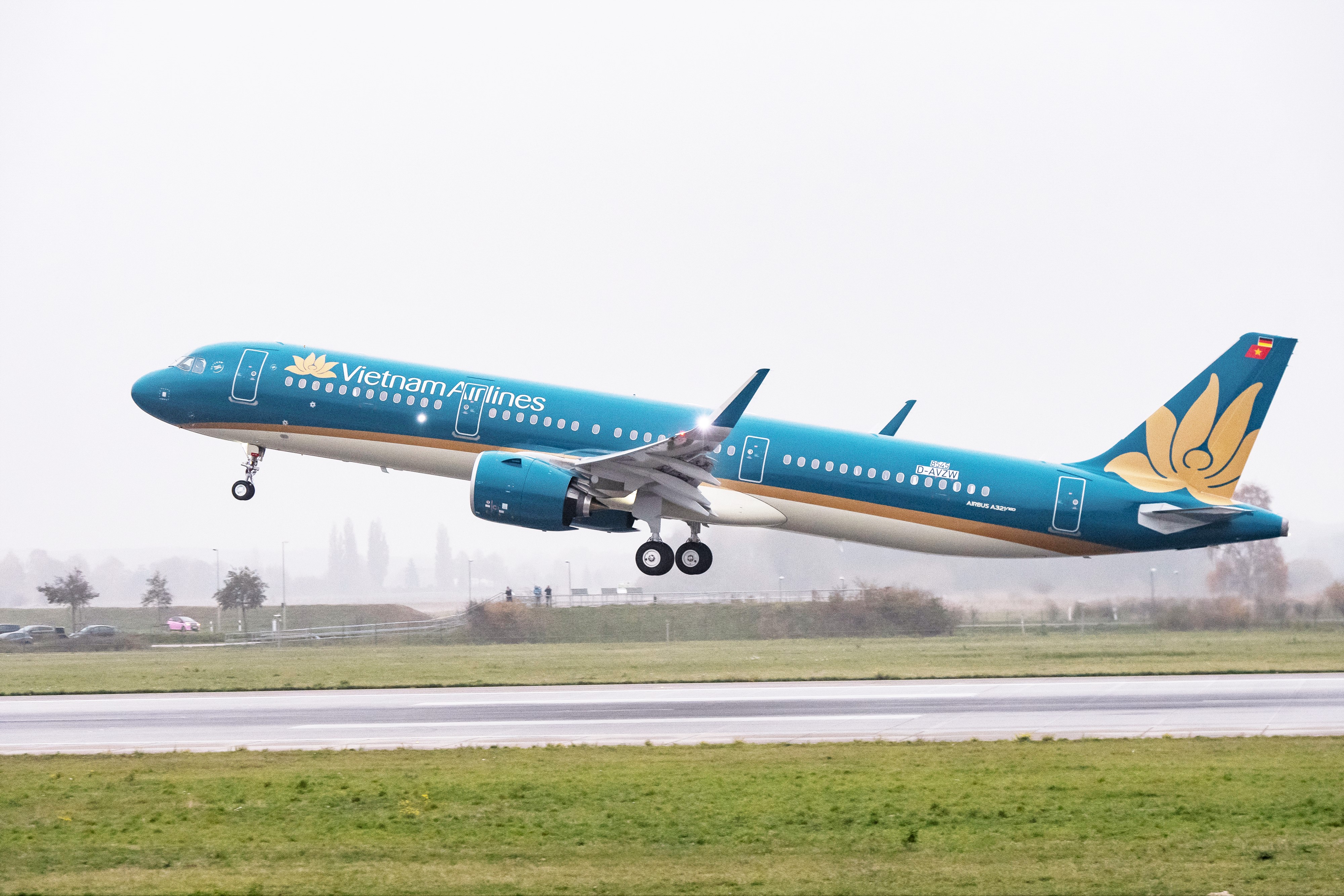 Tăng tần suất bay Ấn Độ, Vietnam Airlines ưu đãi giá vé đặc biệt - ảnh 1