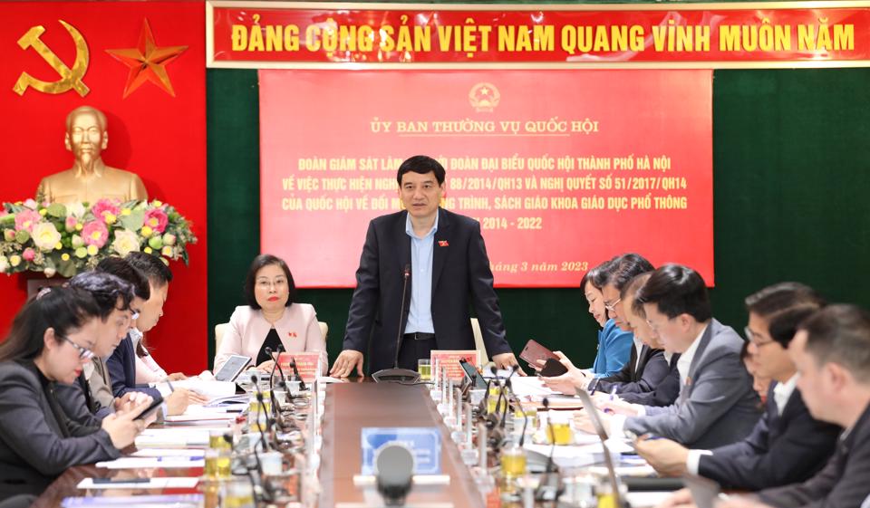 Lựa chọn sách giáo khoa, đảm bảo yếu tố công khai, minh bạch. - ảnh 2