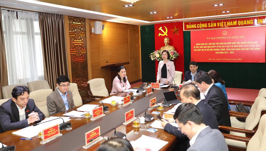 Lựa chọn sách giáo khoa, đảm bảo yếu tố công khai, minh bạch. - ảnh 1
