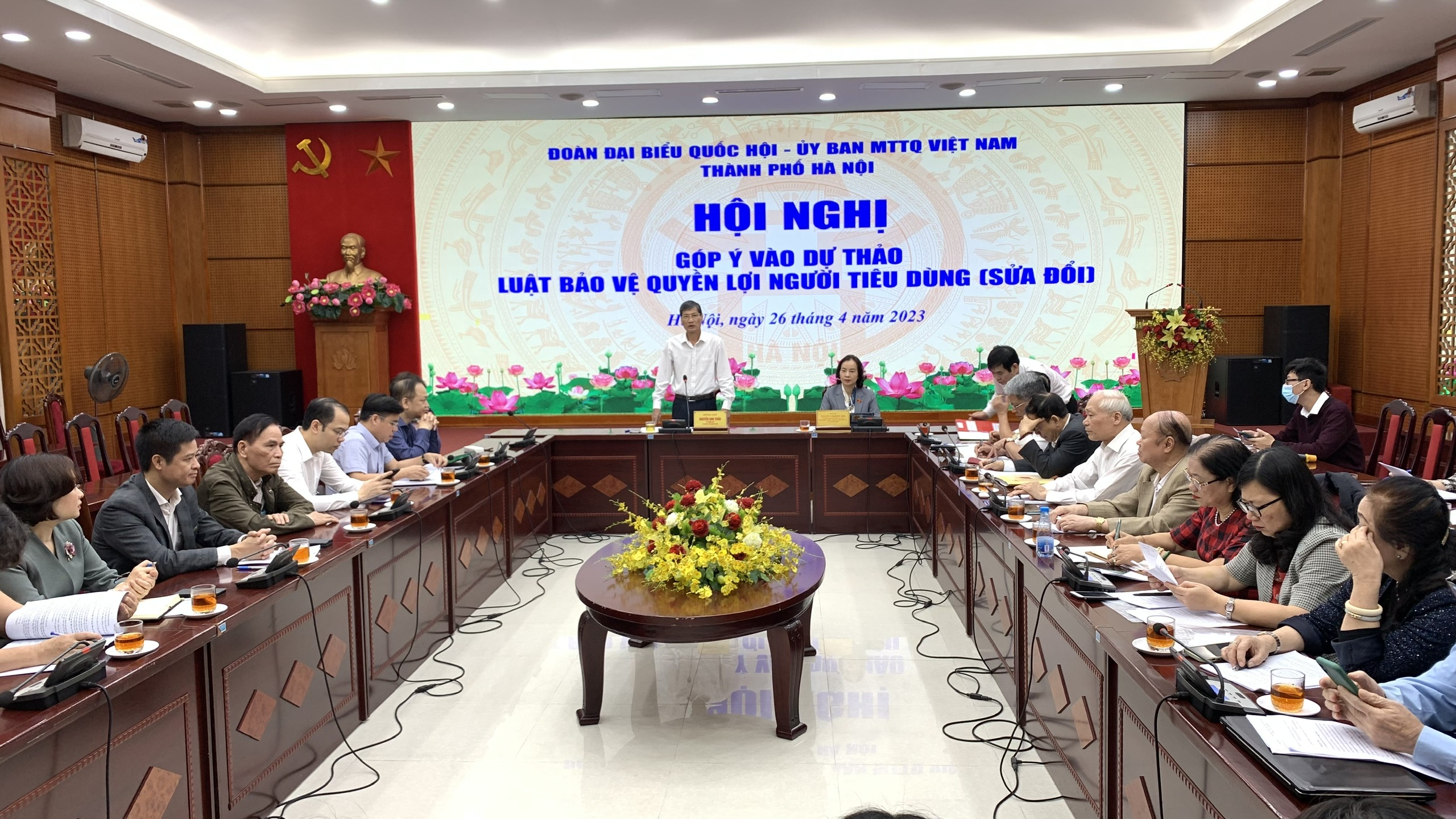 Đề nghị bổ sung quy định quảng cáo không đúng về chất lượng hàng hóa - ảnh 1