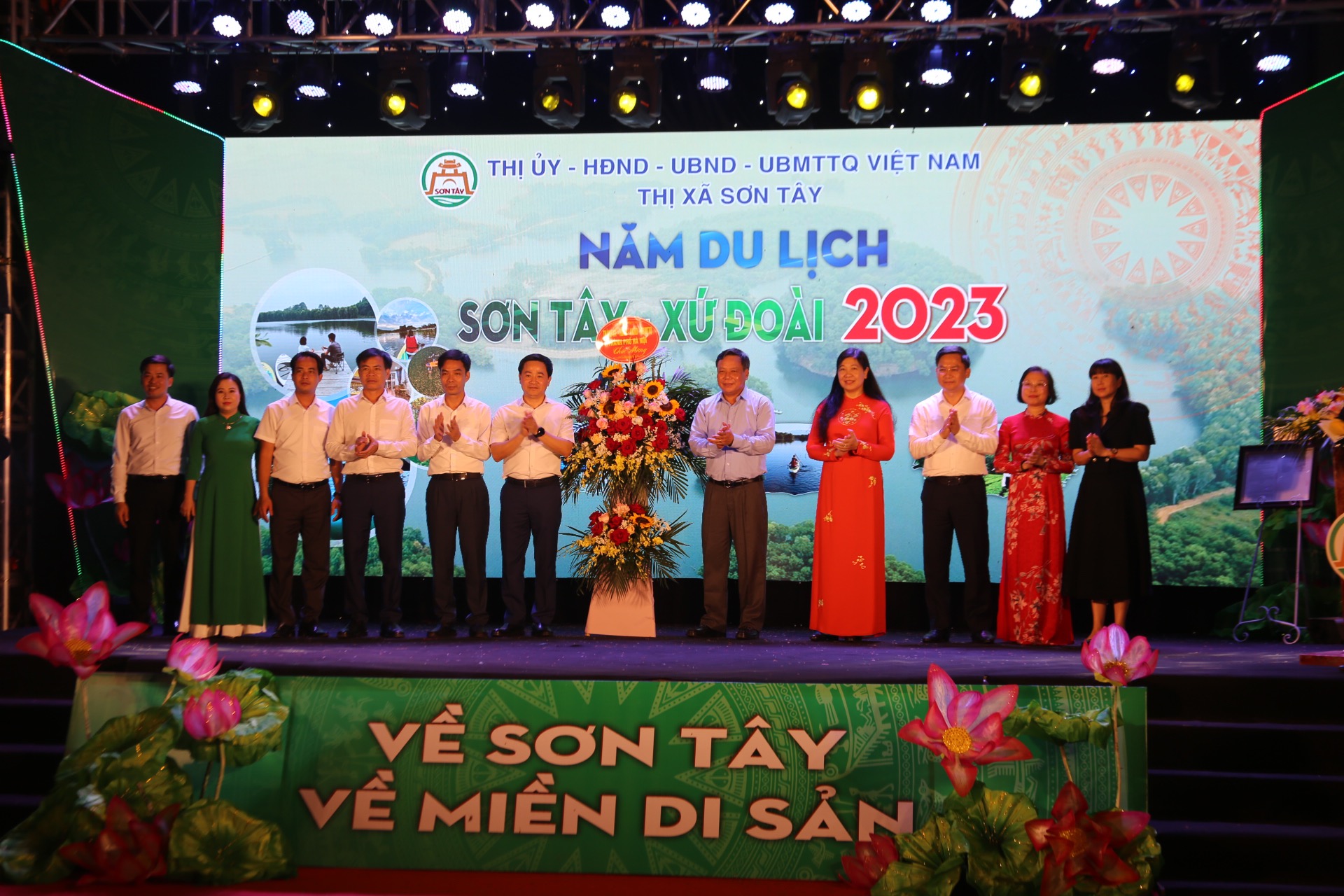 Khai mạc Năm du lịch Sơn Tây - xứ Đoài 2023: Công bố Điểm du lịch thôn Lòng Hồ, xã Kim Sơn - ảnh 6