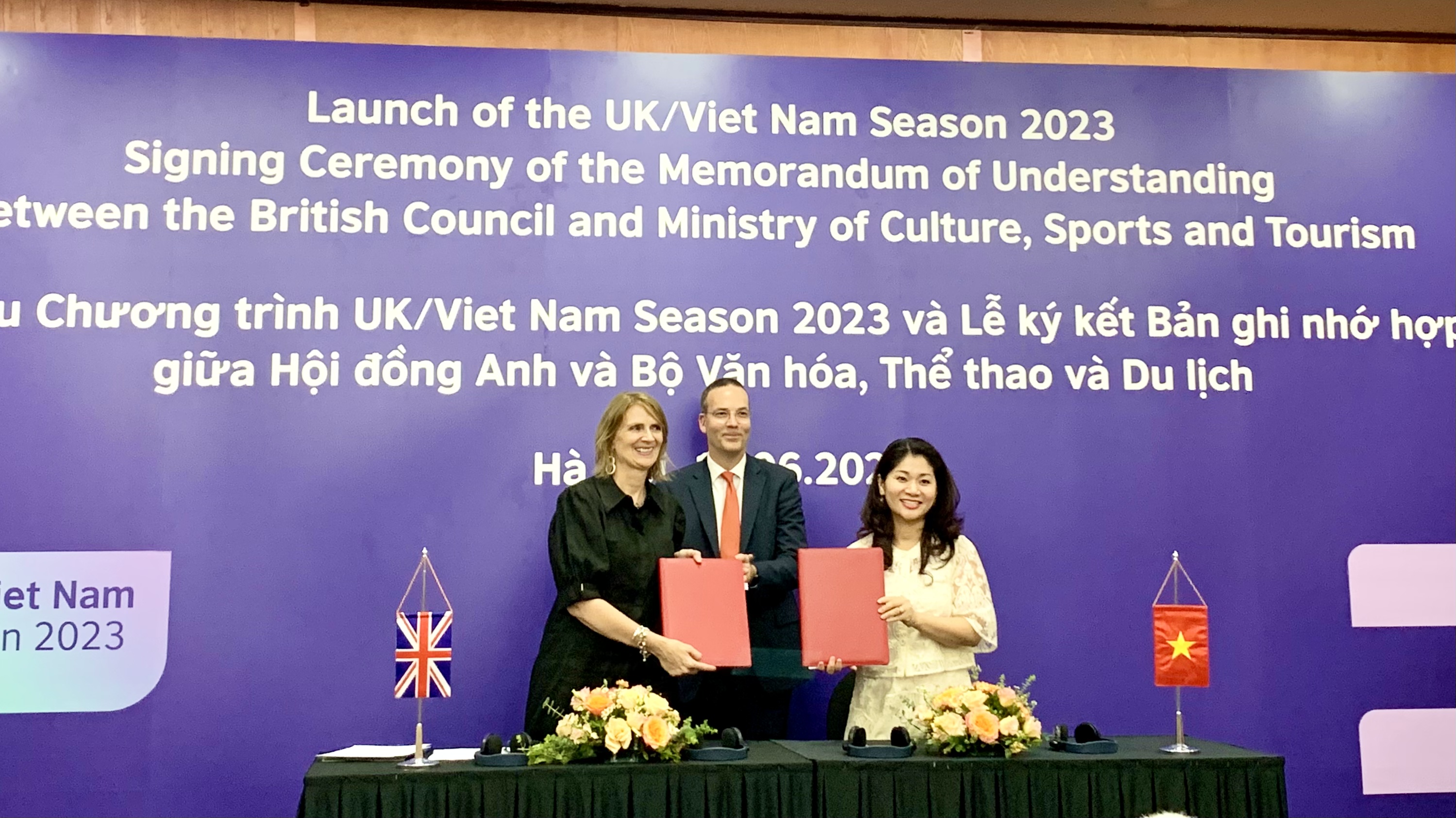 Việt Nam-Anh tăng cường hợp tác về giáo dục, văn hóa, nghệ thuật  - ảnh 1