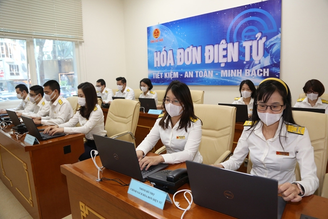 Tổng cục Thuế khuyến cáo người dân tránh rủi ro sử dụng hoá đơn bất hợp pháp - ảnh 1