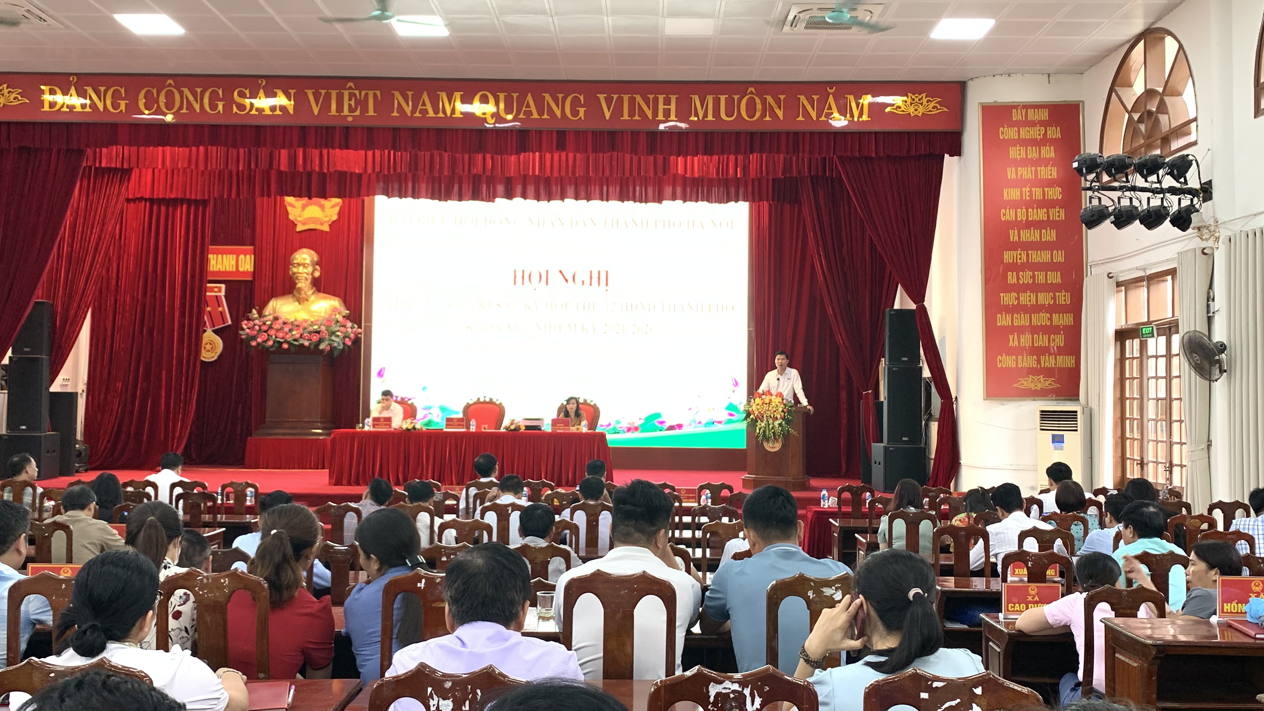 Cử tri Thanh Oai đề nghị cấp nước sạch cho nhân dân - ảnh 1