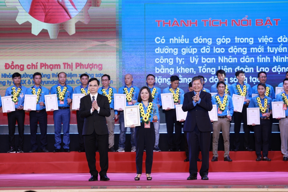 19 nữ công nhân được nhận giải thưởng Nguyễn Đức Cảnh - ảnh 3