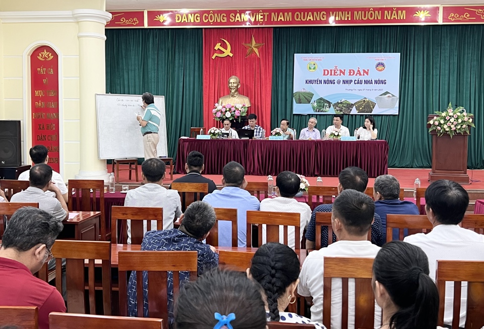 Diễn đàn “Nhịp cầu nhà nông” giúp nông dân làm ra sản phẩm an toàn, chất lượng - ảnh 1